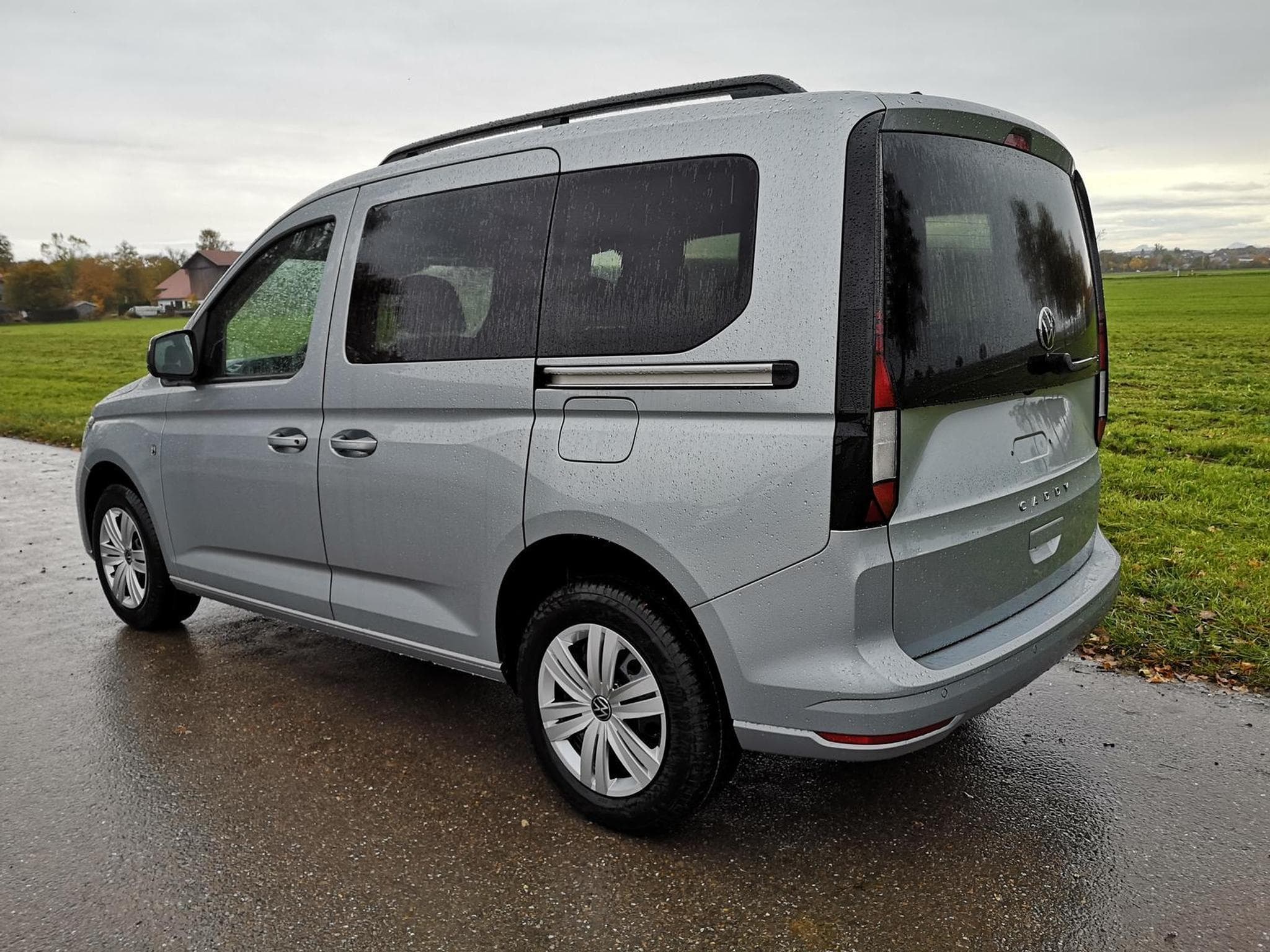 VW Caddy Basis (2026) - Foto 2