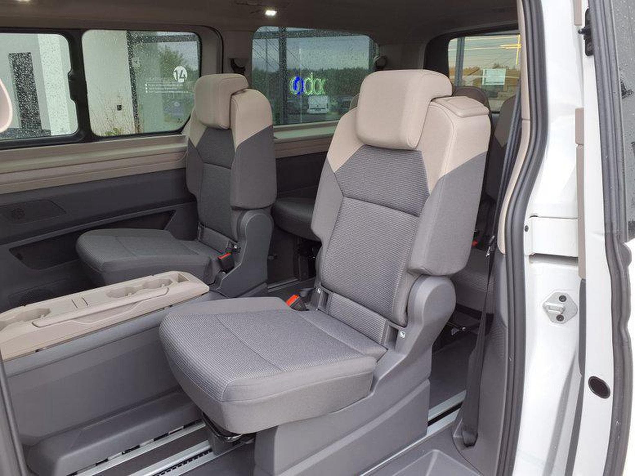 VW T7 Business LÜ 2.0 TDI 7-Gang-DSG (2026) - Foto 8