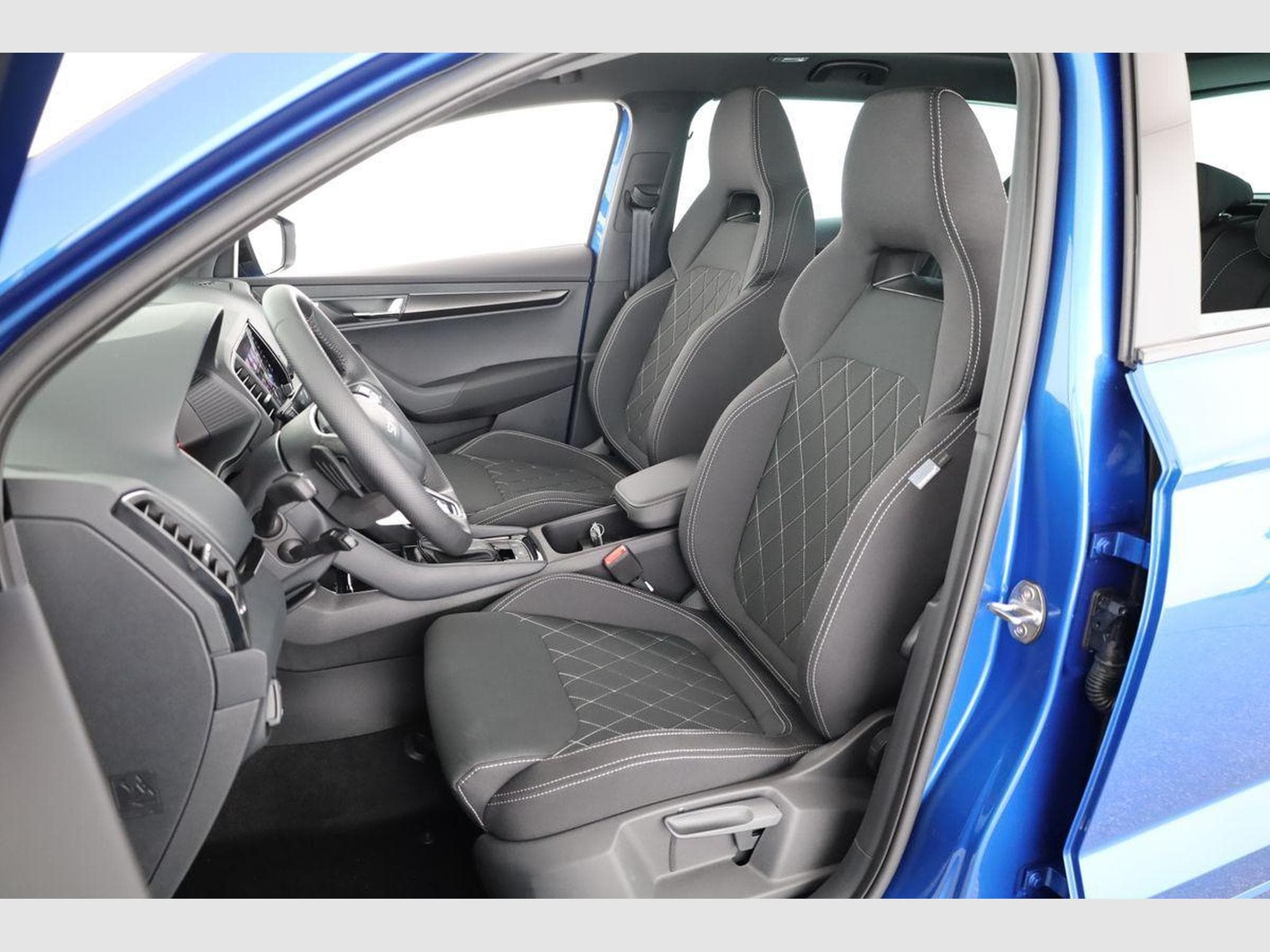 Skoda Karoq Sportline (2026) - Foto 12