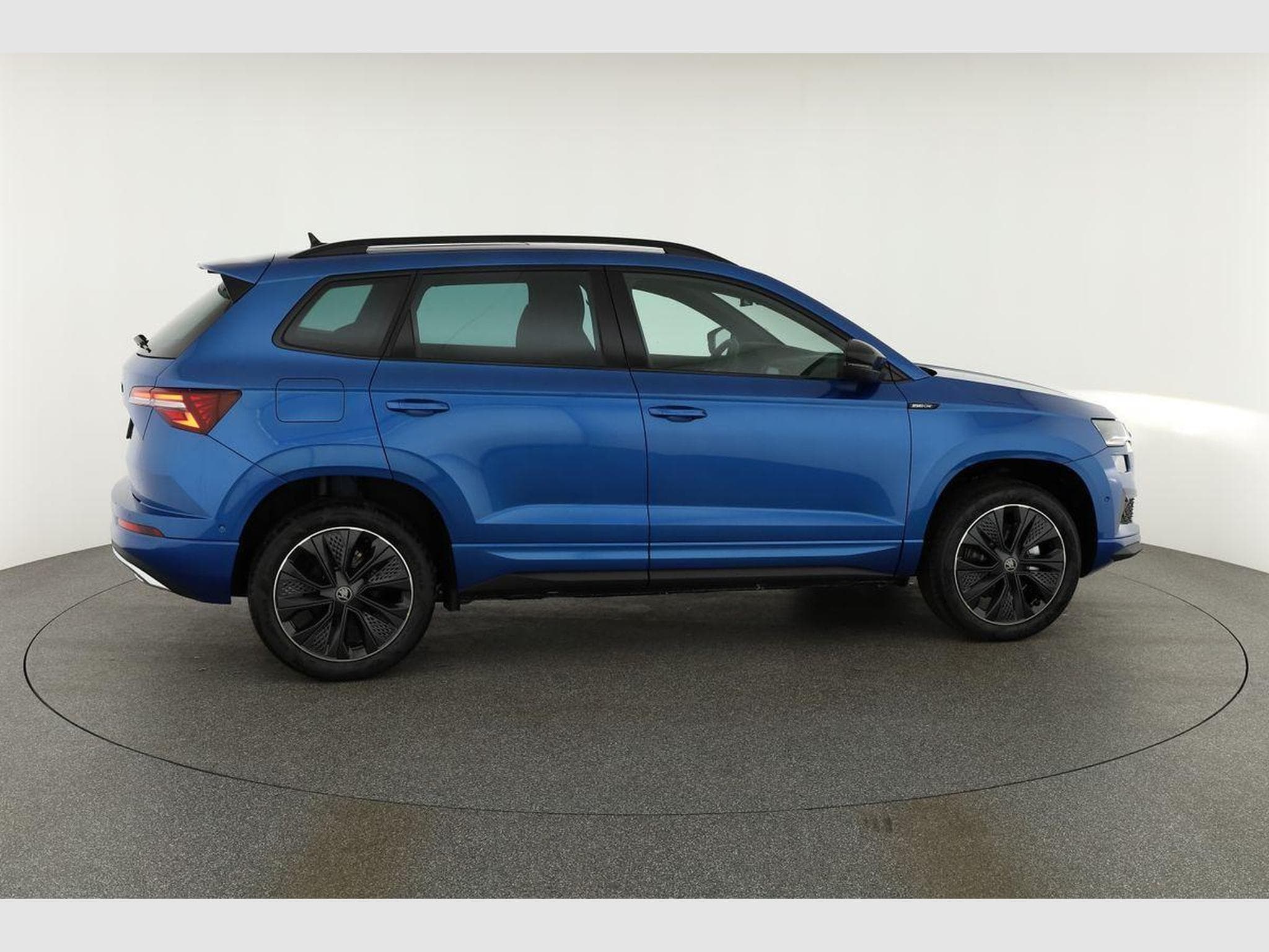 Skoda Karoq Sportline (2026) - Foto 24