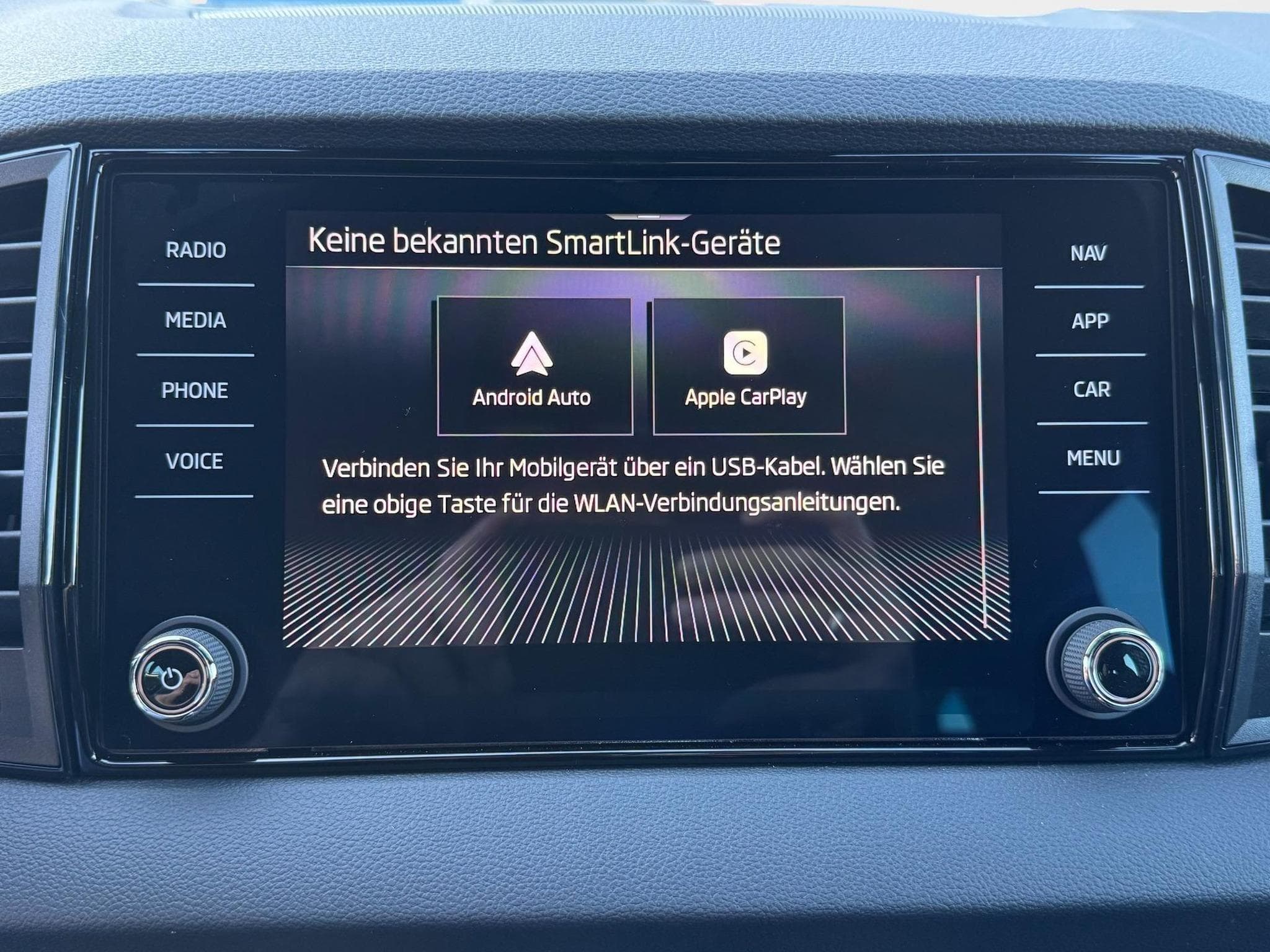 Skoda Karoq Sportline (2026) - Foto 20