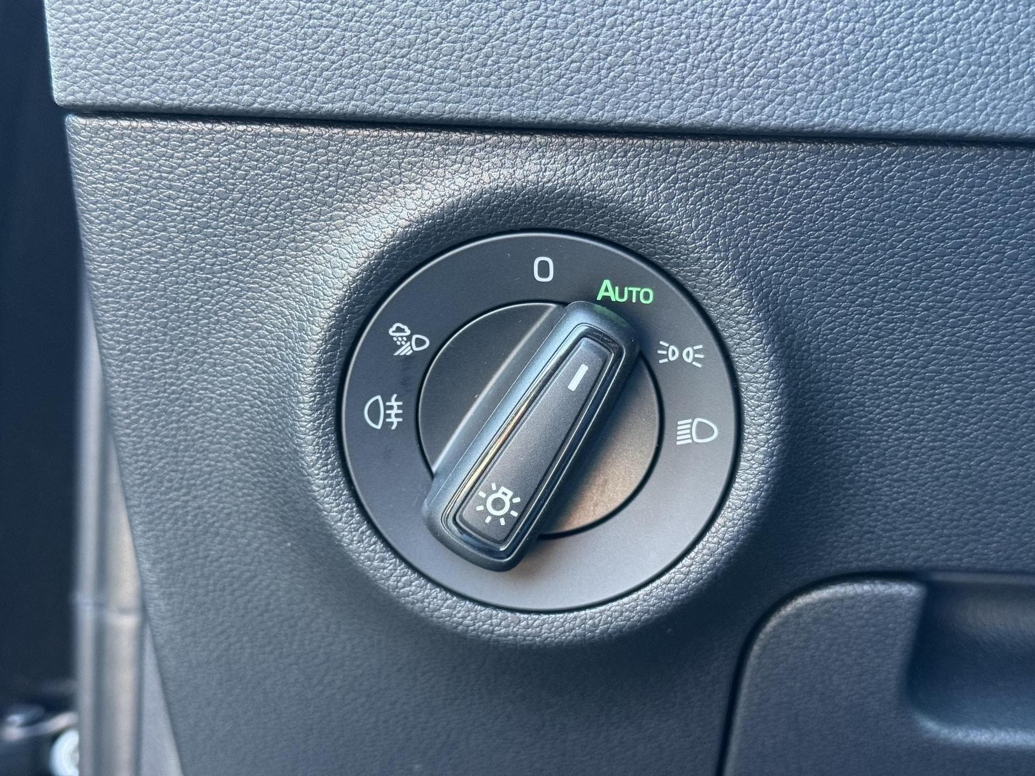 Skoda Karoq Sportline (2026) - Foto 25