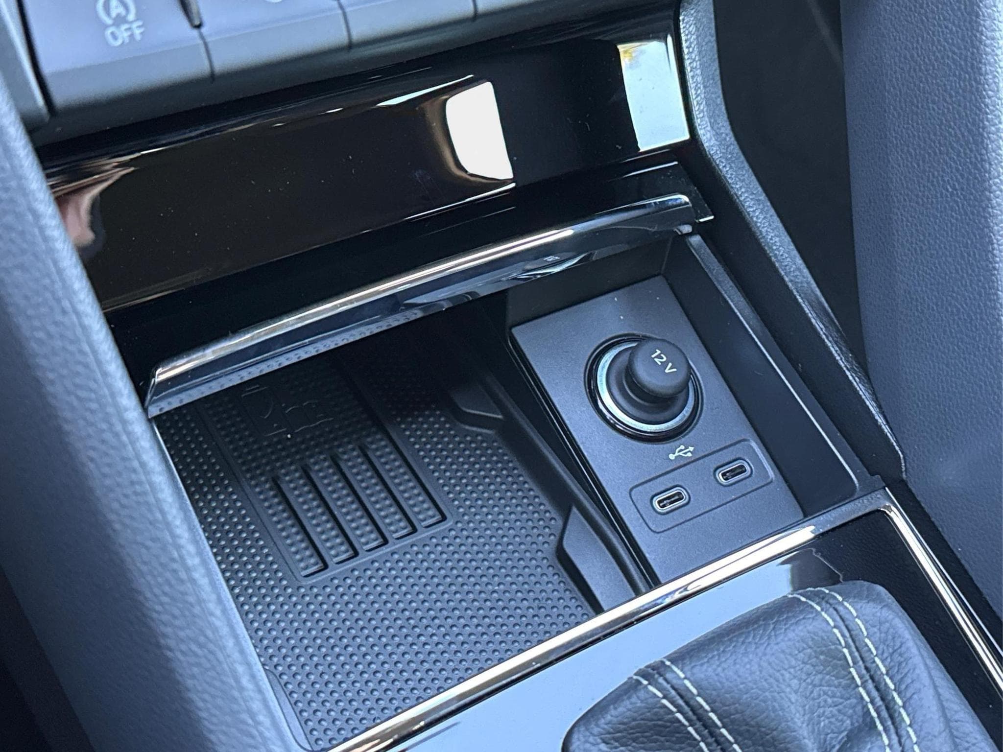 Skoda Karoq Sportline (2026) - Foto 21