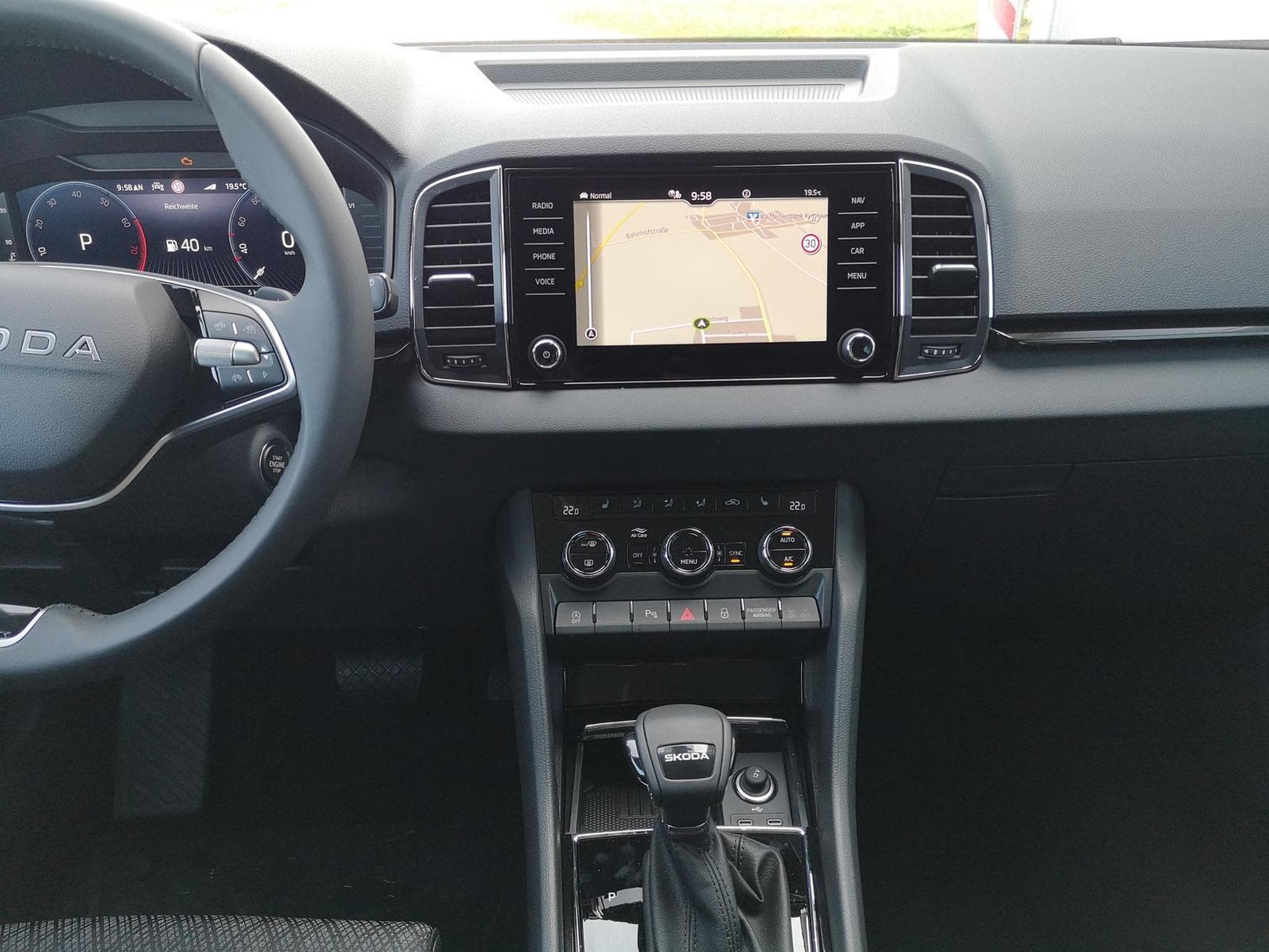 Skoda Karoq Selection (2026) - Foto 7