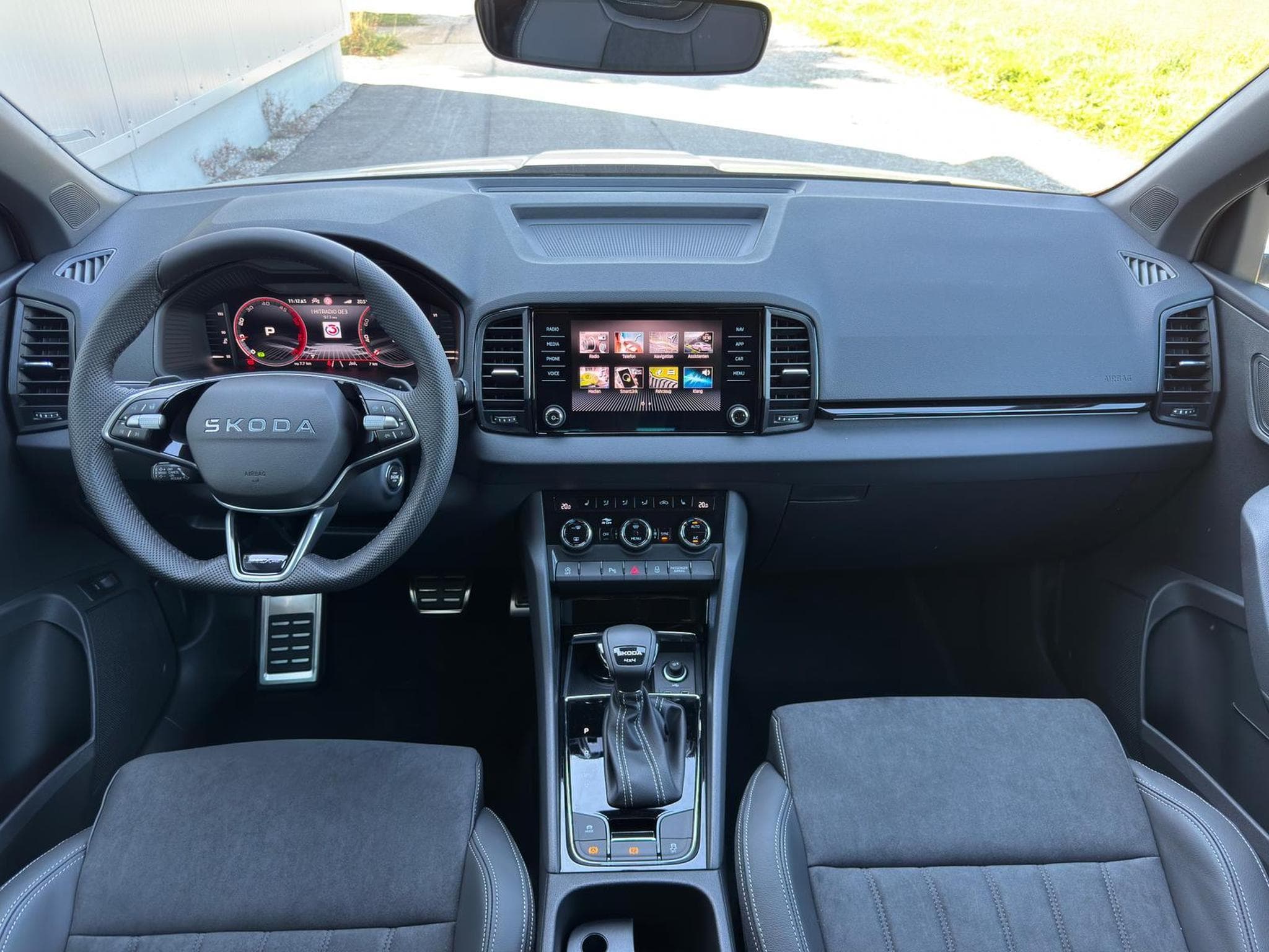 Skoda Karoq Sportline (2026) - Foto 14