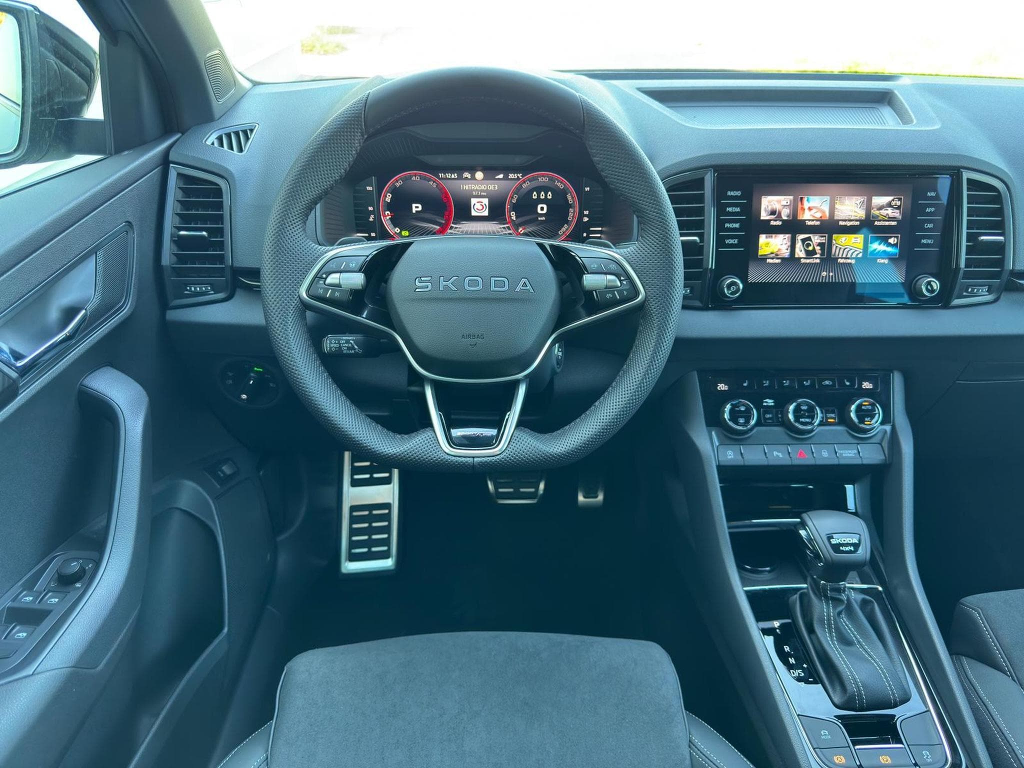 Skoda Karoq Sportline (2026) - Foto 15