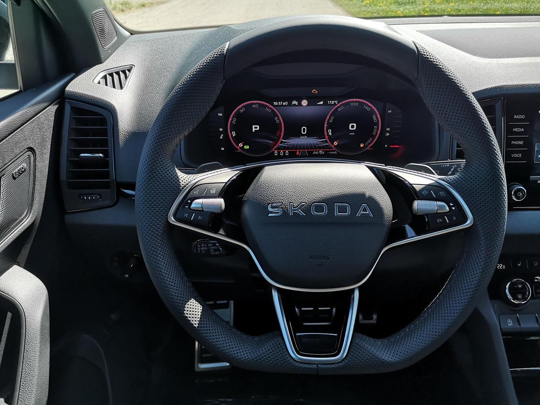 Skoda Karoq Sportline (2026) - Foto 2