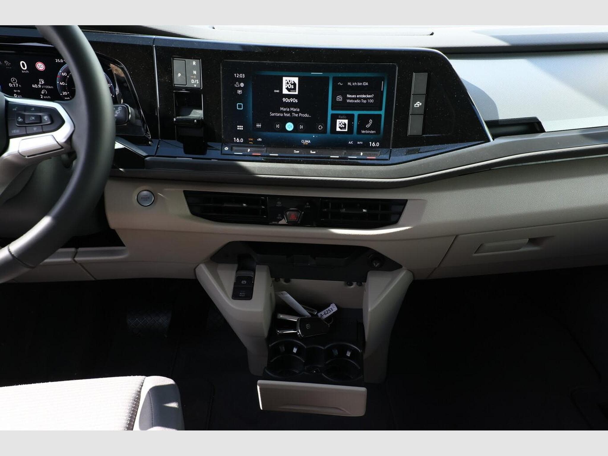 VW California Beach Camper StandH (2026) - Foto 8