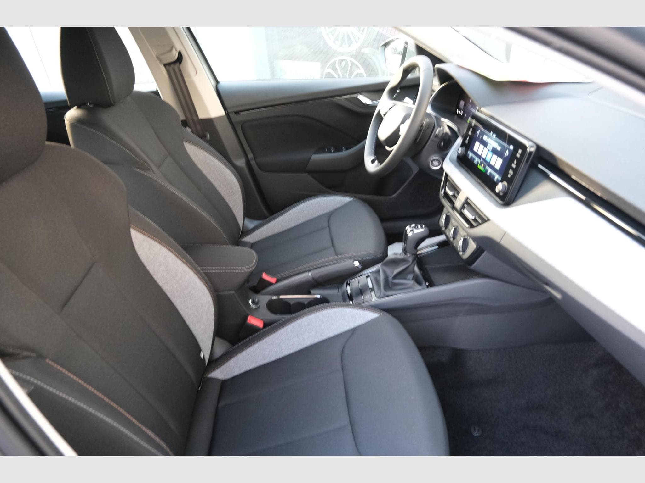 Skoda Scala 1.0 TSI DSG (2026) - Foto 6