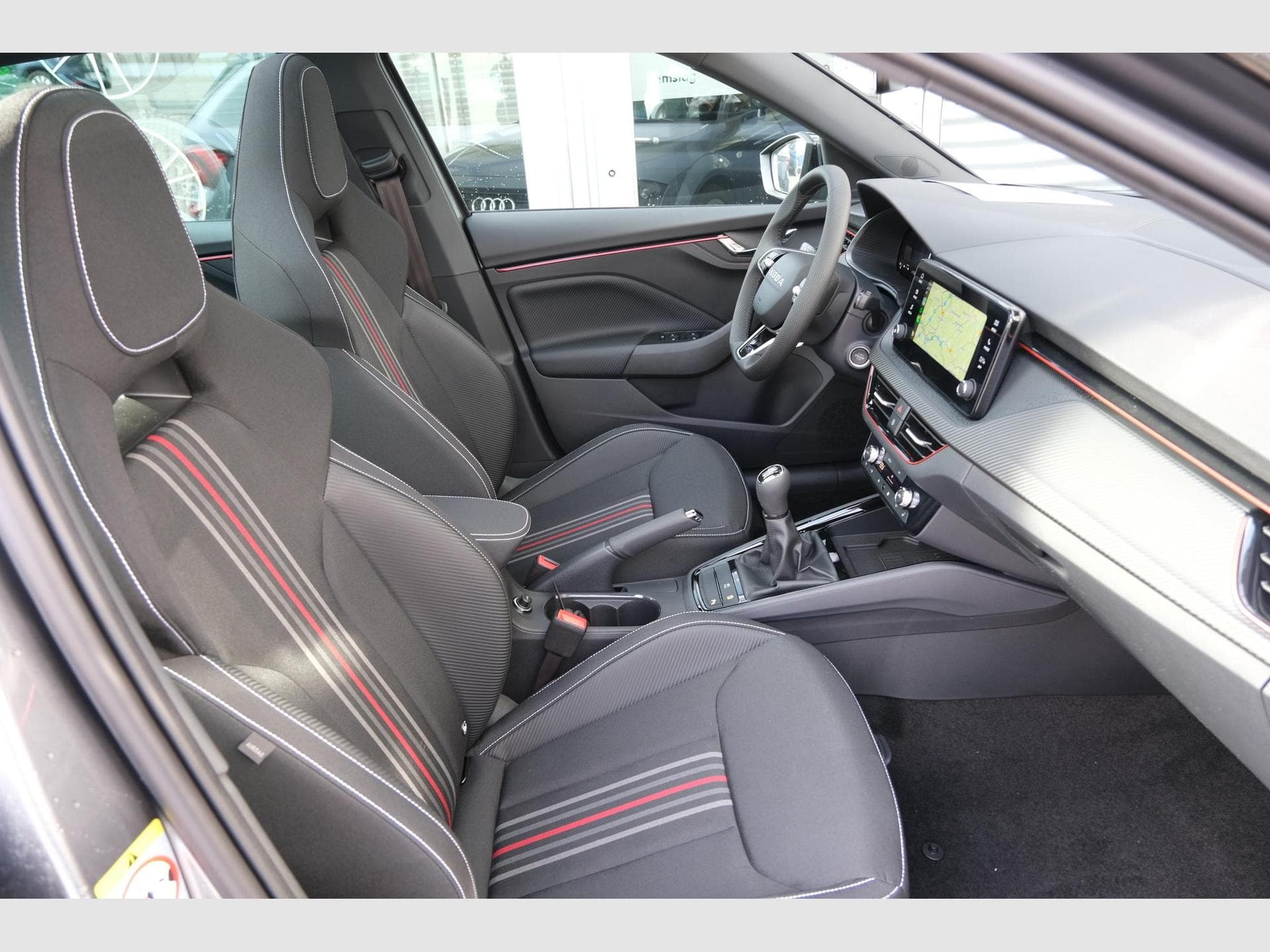 Skoda Kamiq Monte Carlo (2026) - Foto 6
