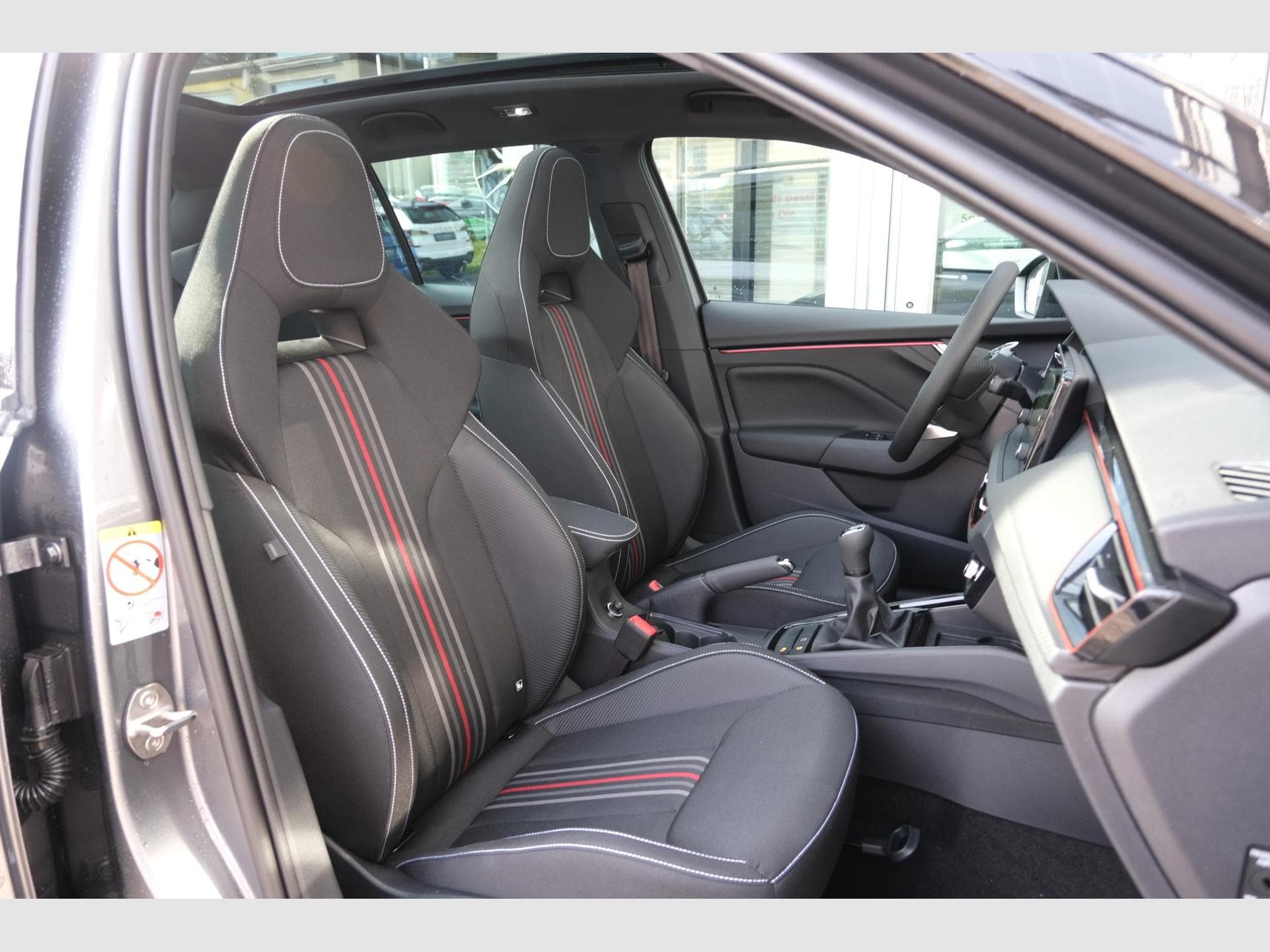 Skoda Kamiq Monte Carlo (2026) - Foto 25