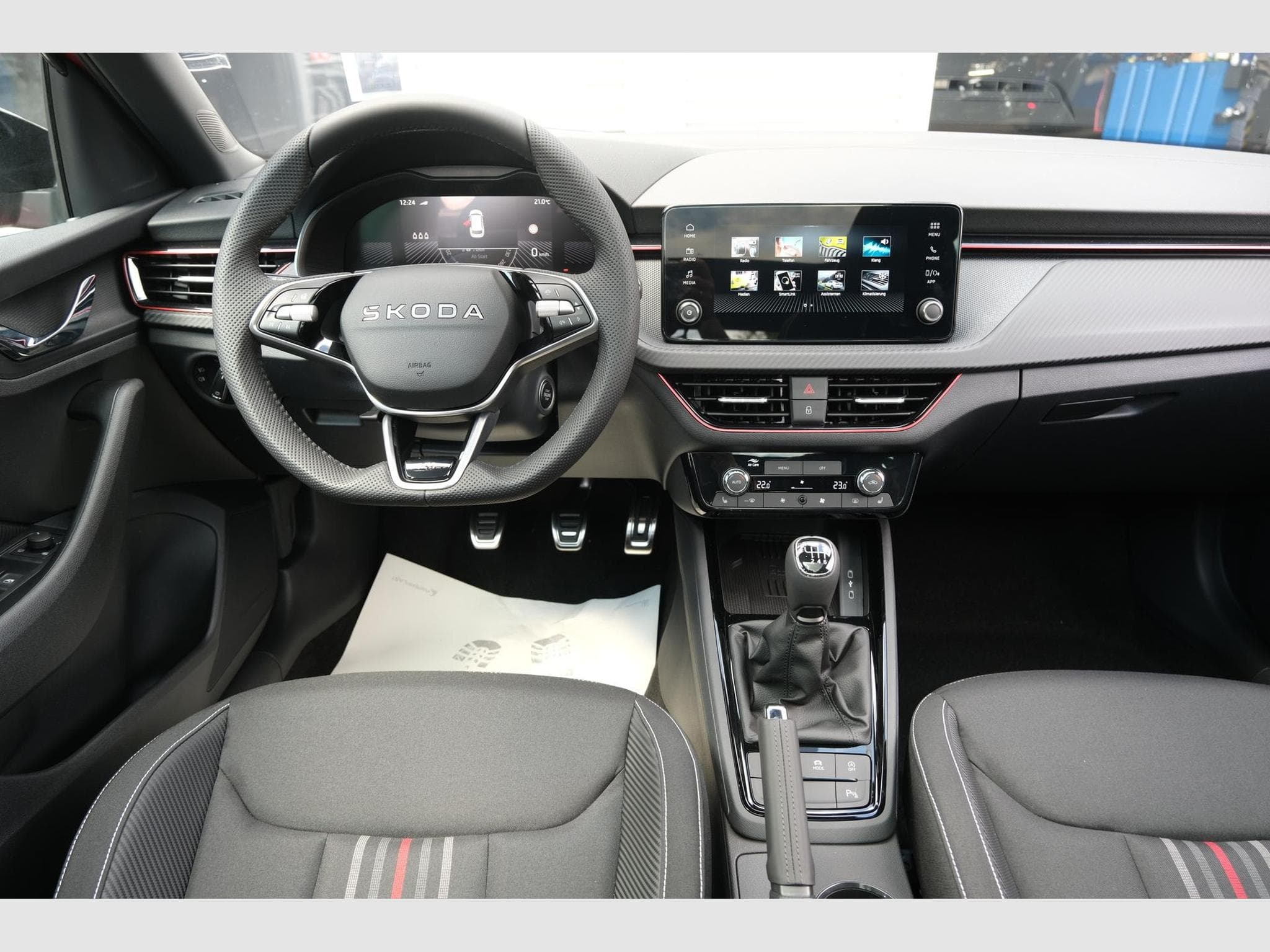 Skoda Kamiq Monte Carlo (2026) - Foto 8