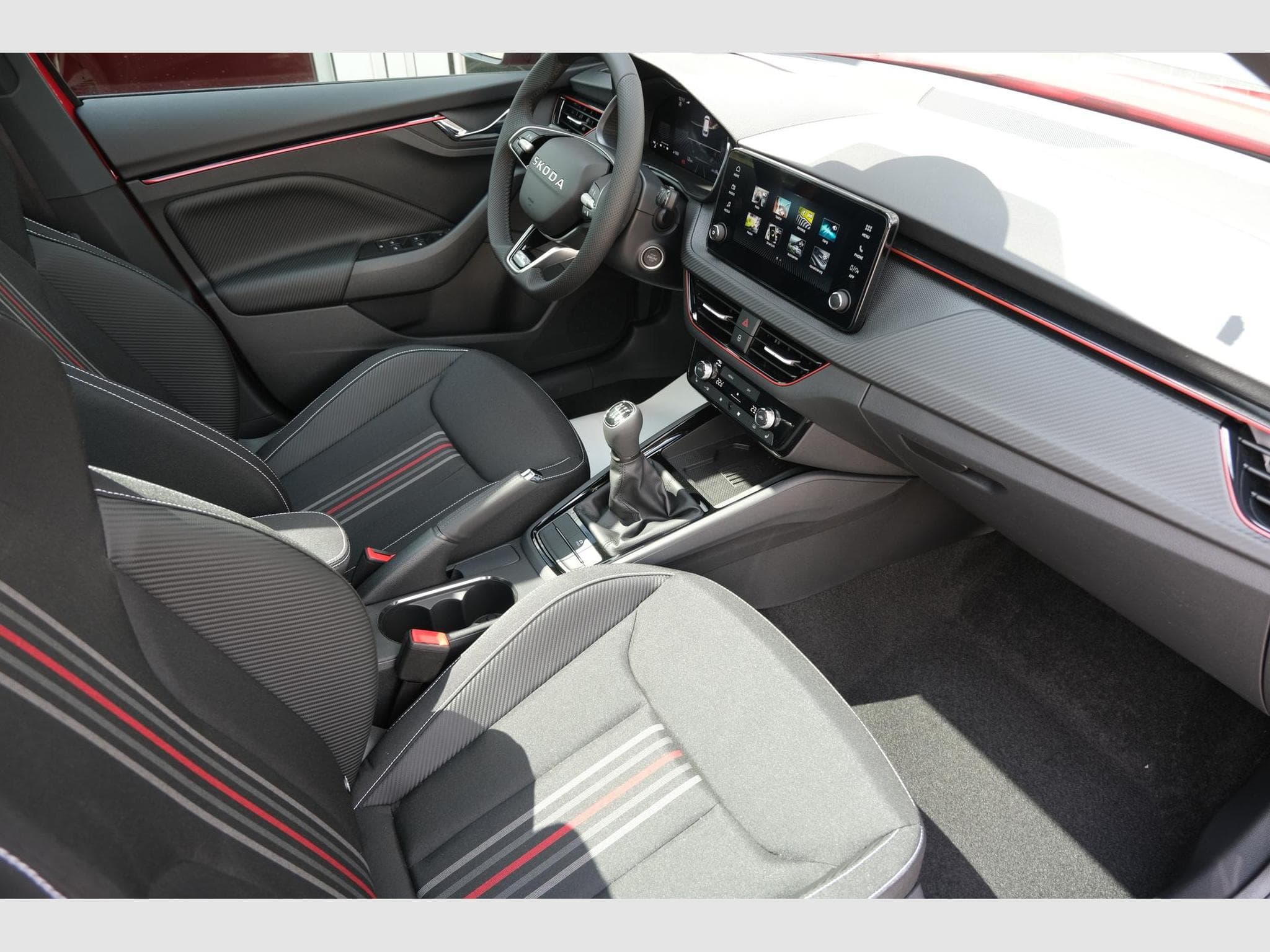 Skoda Kamiq Monte Carlo (2026) - Foto 22