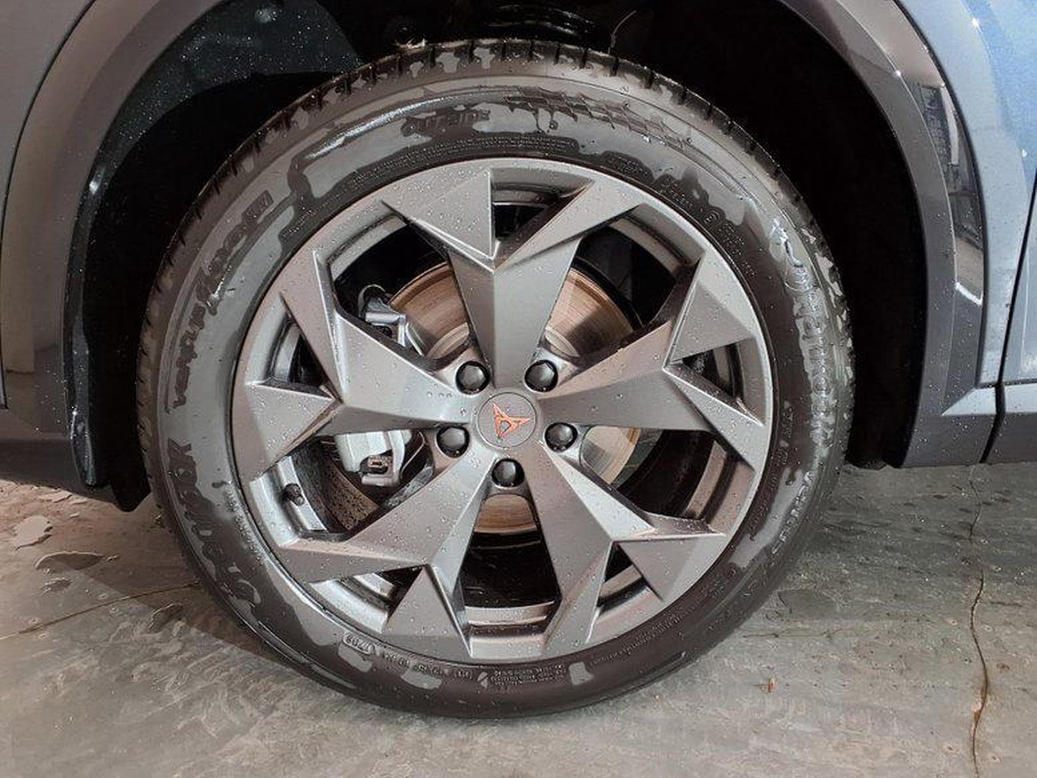 Cupra Formentor 1.5 TSI  6-Gang-Schaltgetriebe (2026) - Foto 9