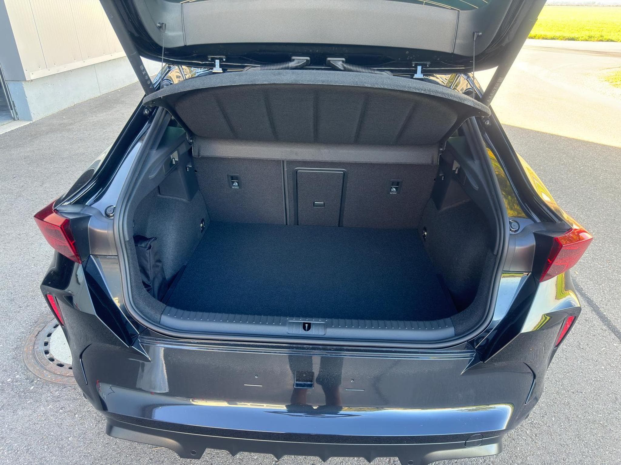 Cupra Formentor VZ 1.5 TSI e-Hybrid 200 kW (2026) - Foto 9