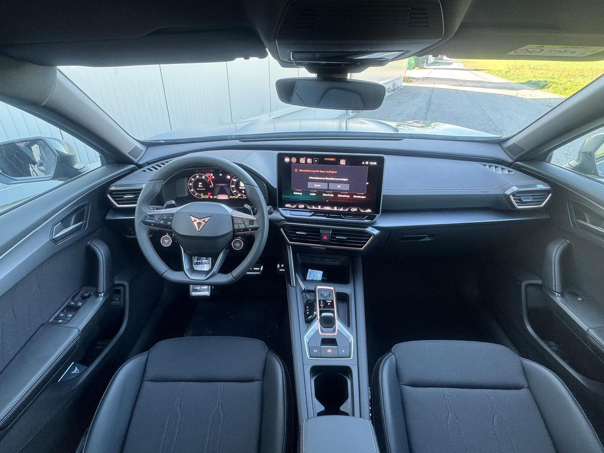 Cupra Formentor 1.5 TSI e-Hybrid 150 kW (2026) - Foto 15