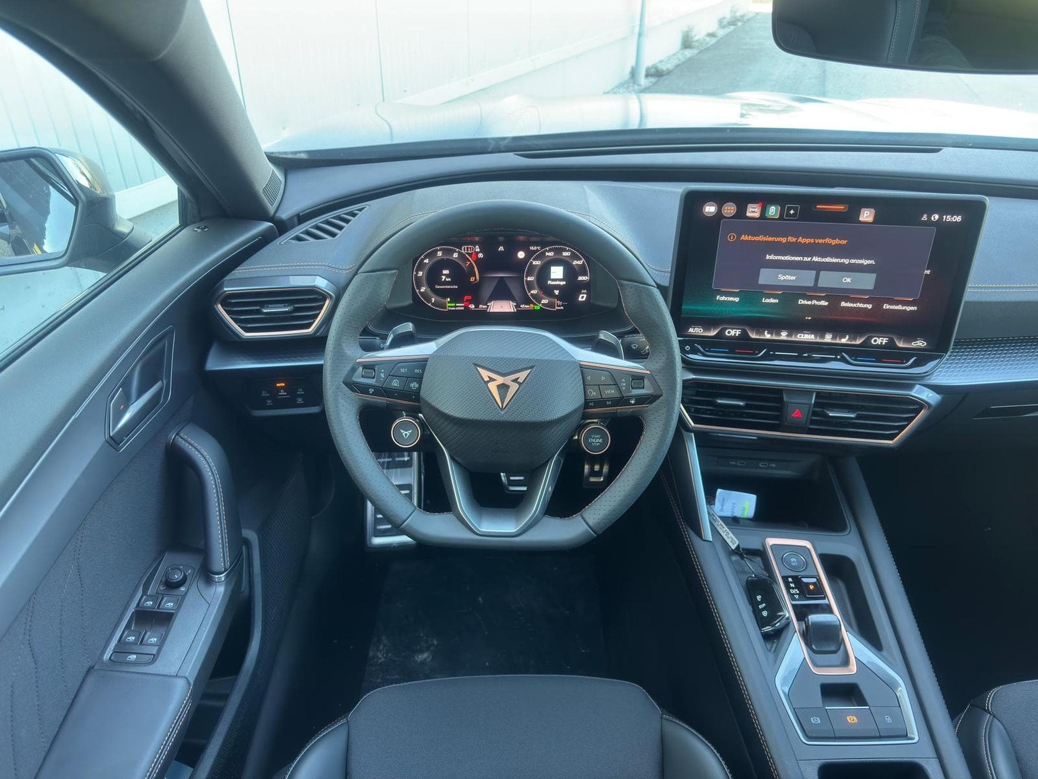 Cupra Formentor 1.5 TSI e-Hybrid 150 kW (2026) - Foto 16