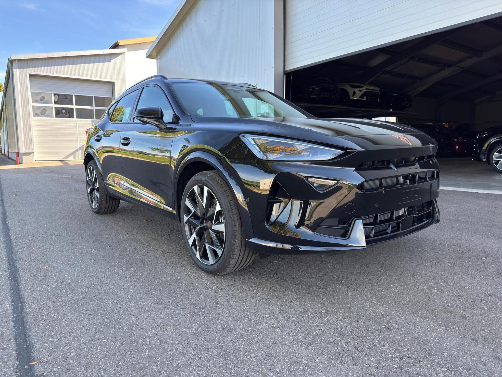 Cupra Formentor 1.5 TSI e-Hybrid 150 kW (2026) - Foto 3