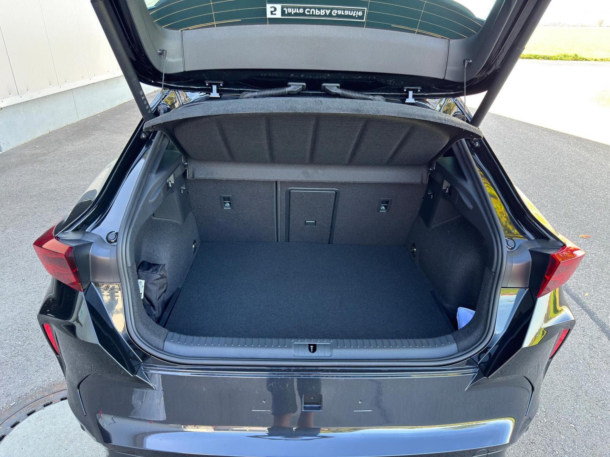 Cupra Formentor 1.5 TSI e-Hybrid 150 kW (2026) - Foto 8