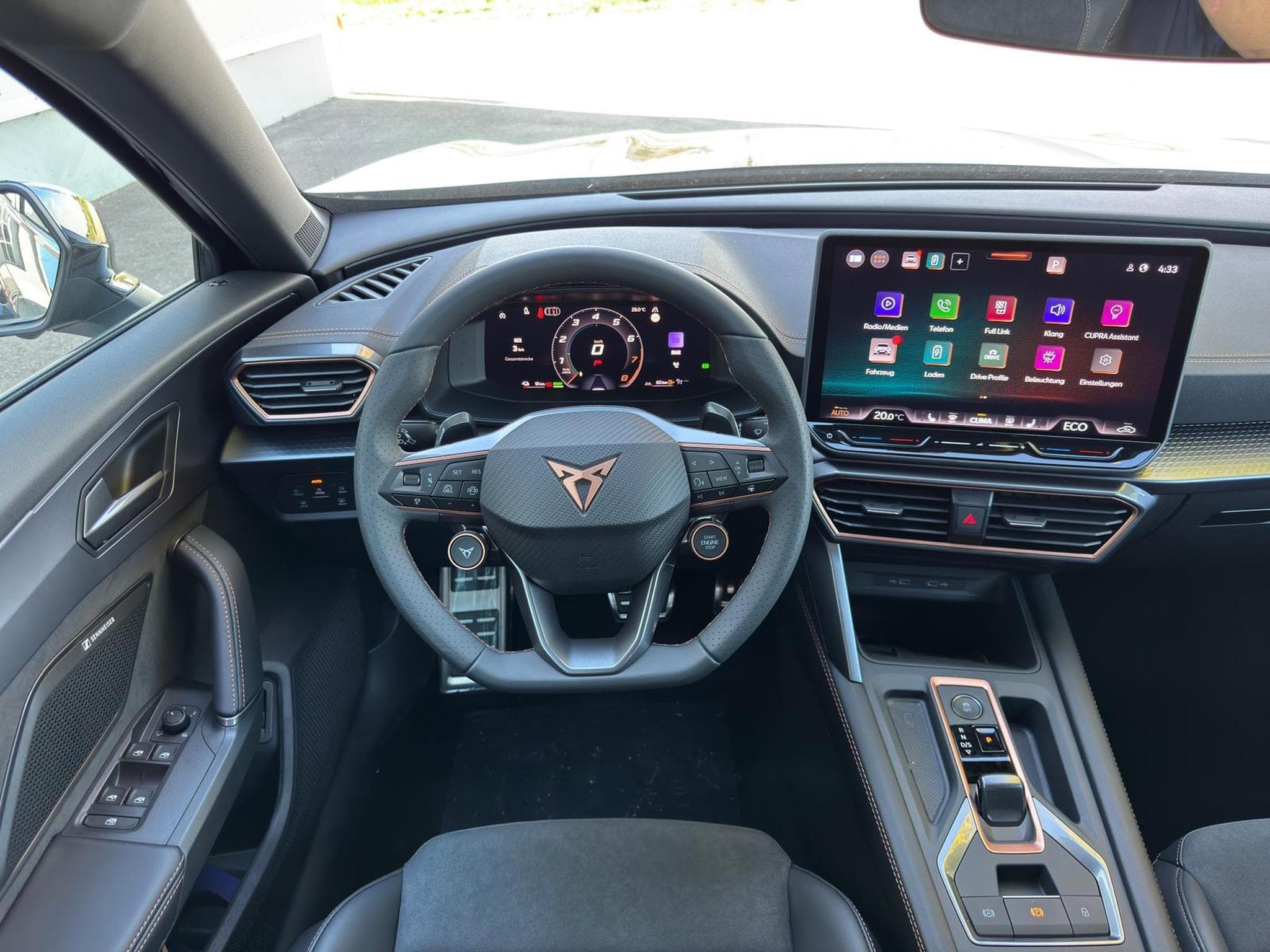 Cupra Formentor 1.5 TSI e-Hybrid 150 kW (2026) - Foto 15