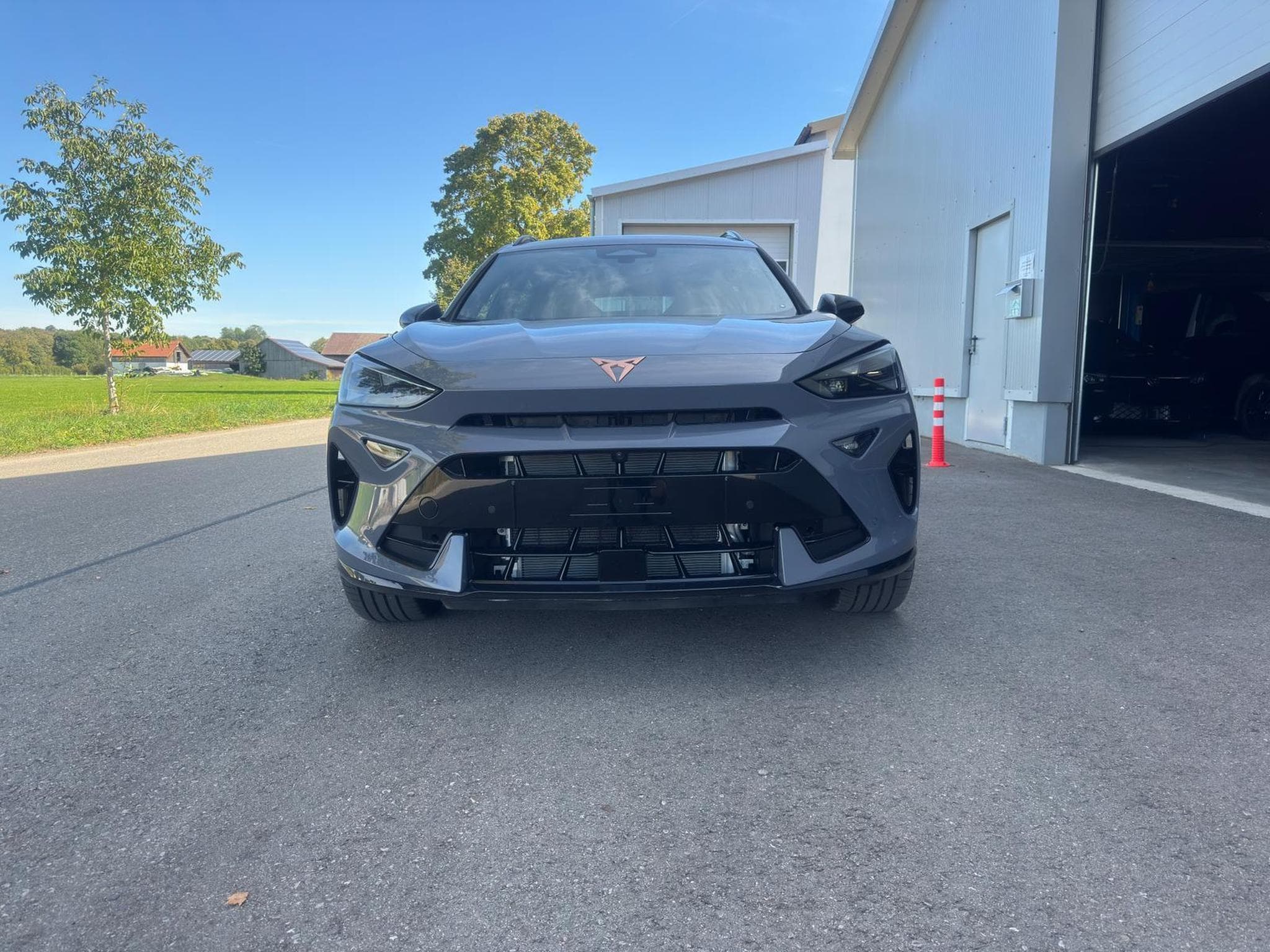 Cupra Formentor 1.5 TSI e-Hybrid 150 kW (2026) - Foto 2