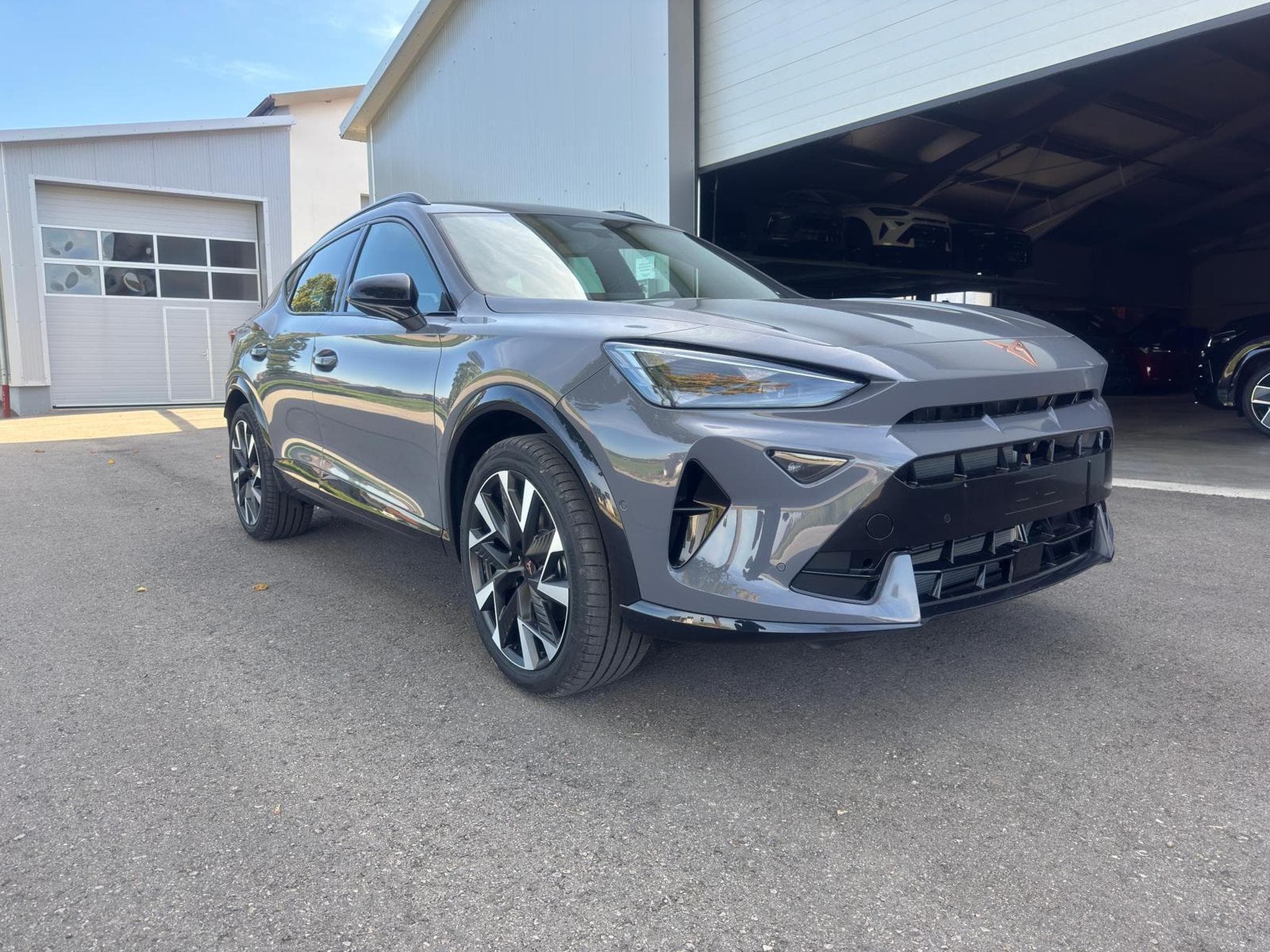 Cupra Formentor 1.5 TSI e-Hybrid 150 kW (2026) - Foto 3