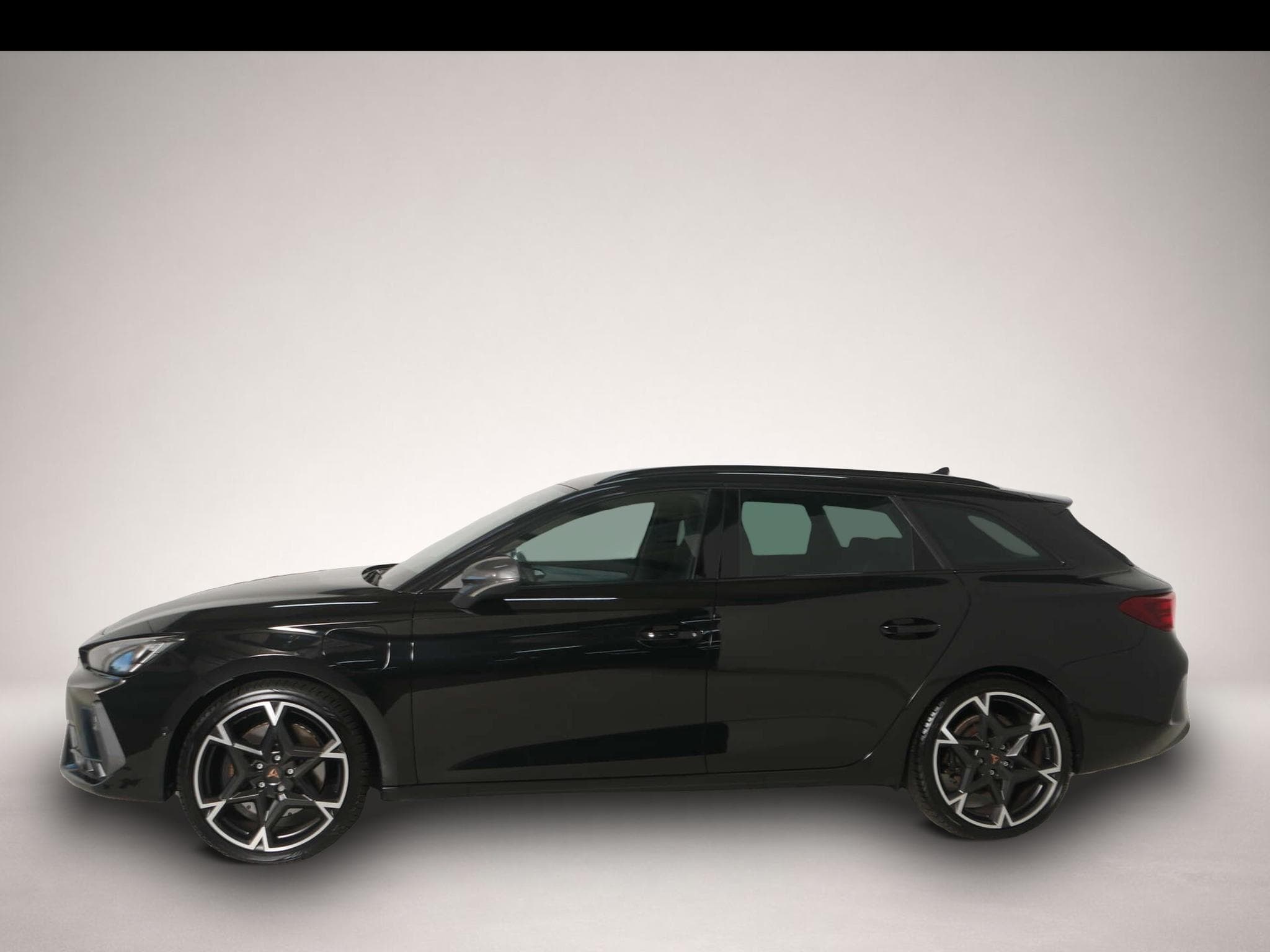Cupra Leon (2025) - Photo 3