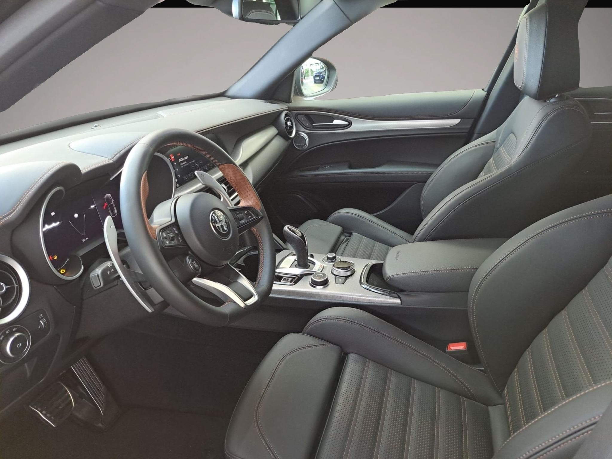 Alfa-Romeo Stelvio (2025) - Photo 5