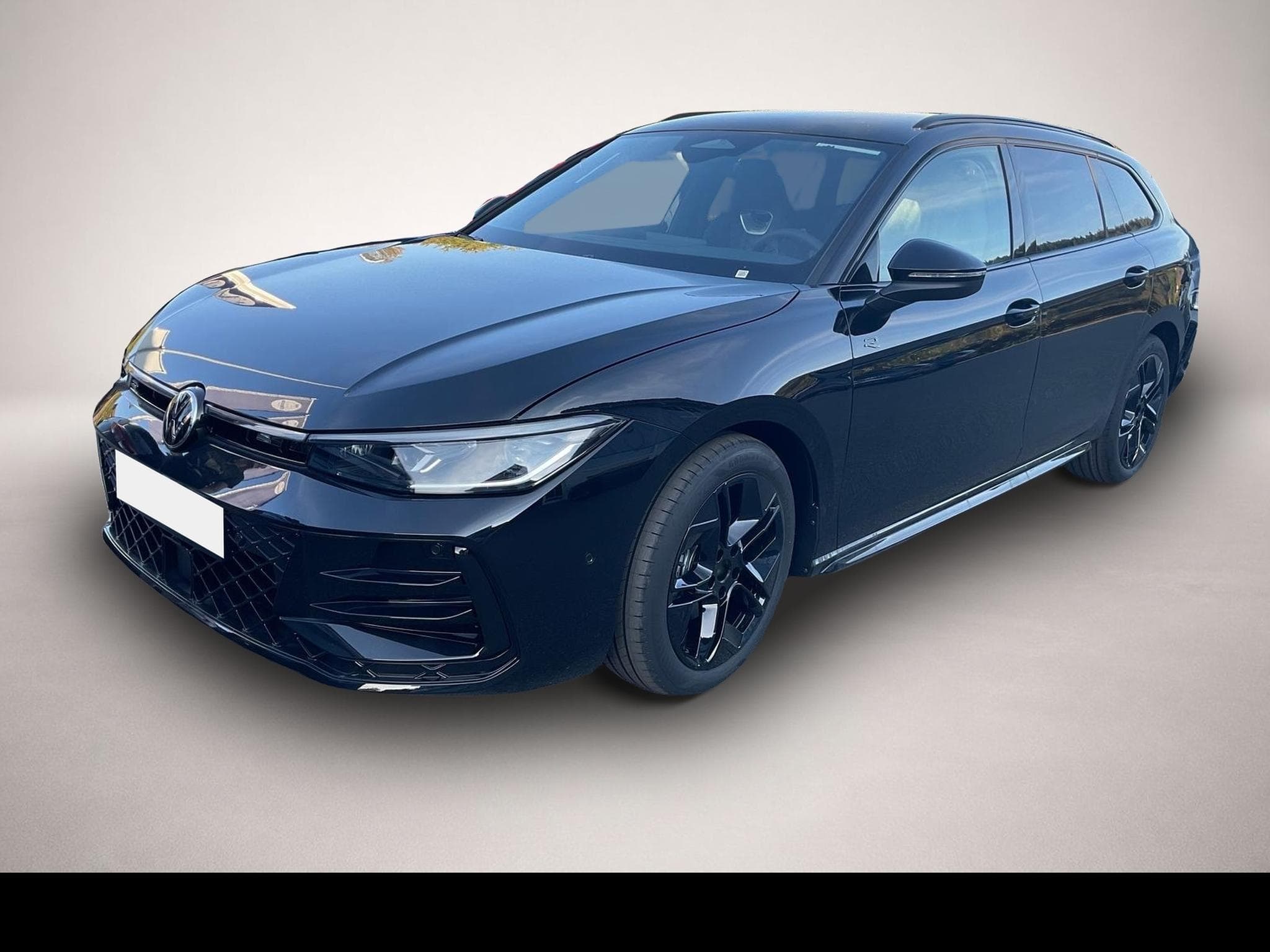 VW Passat (2025) - Photo 1
