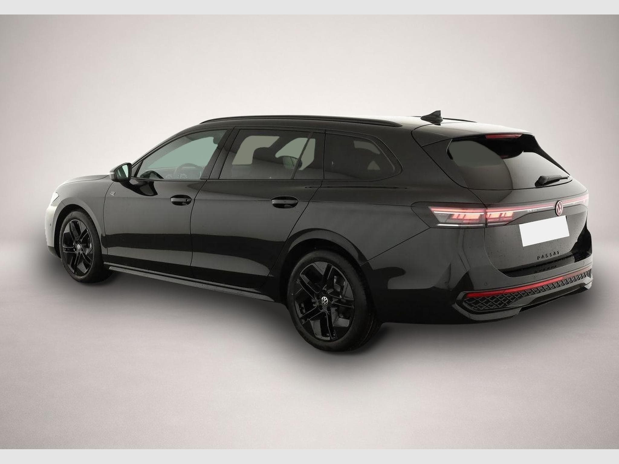 VW Passat (2025) - Photo 4