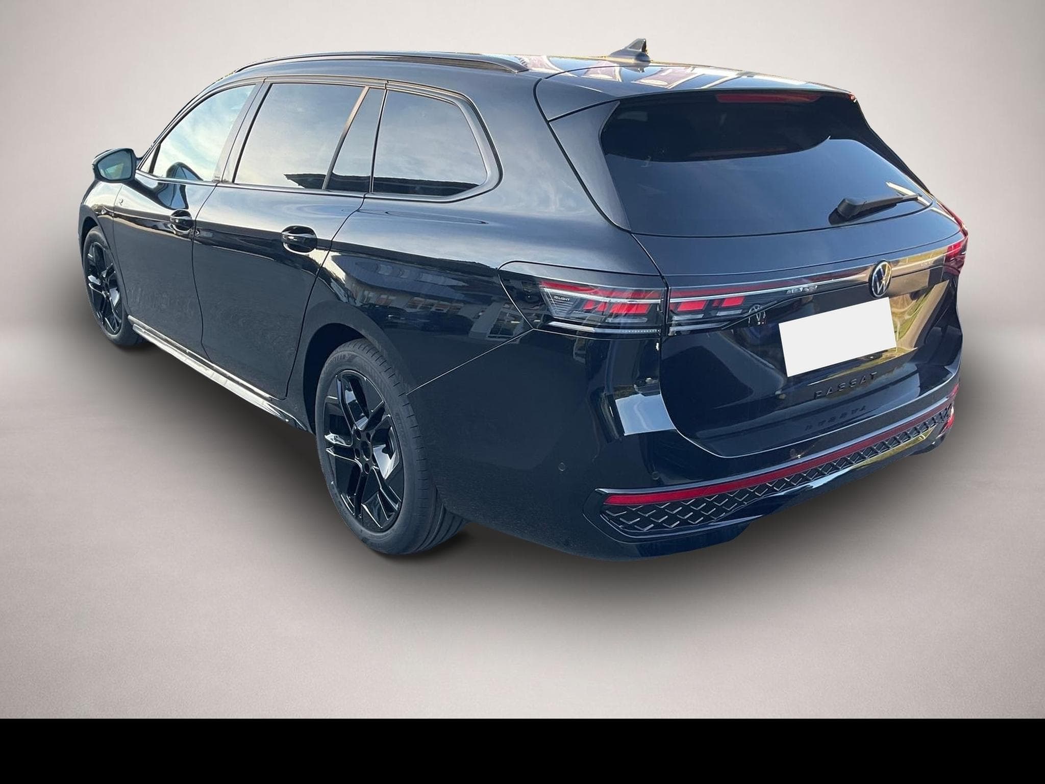 VW Passat (2025) - Photo 3