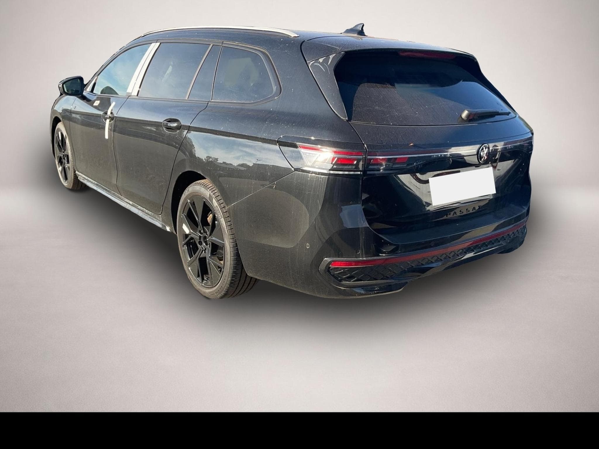 VW Passat (2025) - Photo 3