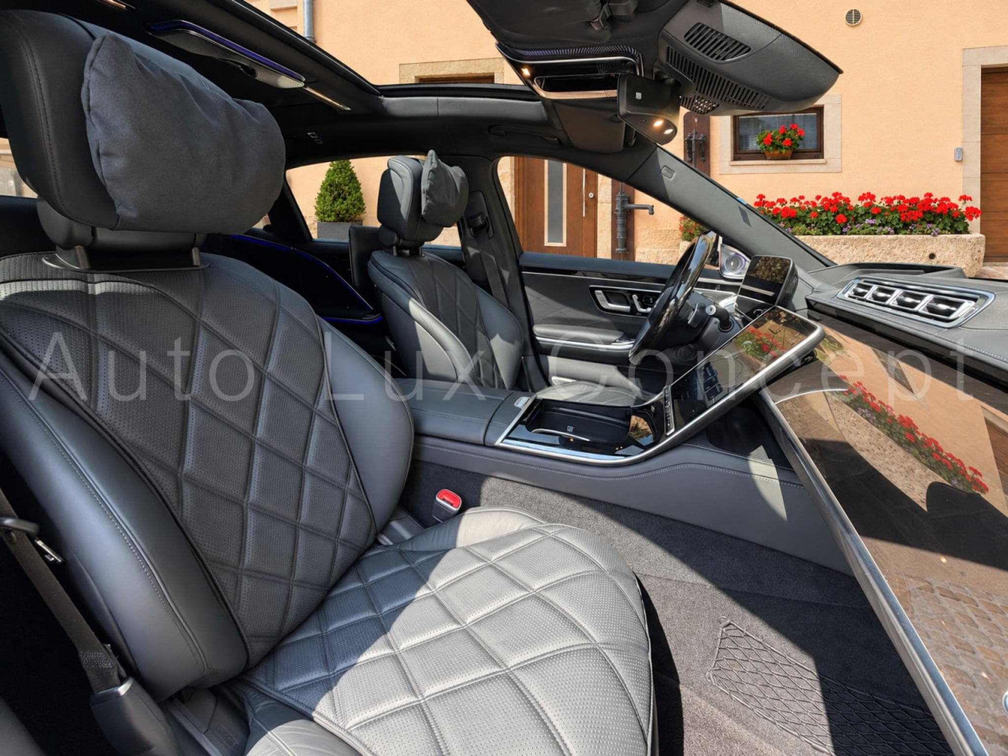 Mercedes S 680 Maybach Maybach 4MATIC Night Series (2023) - Foto 12