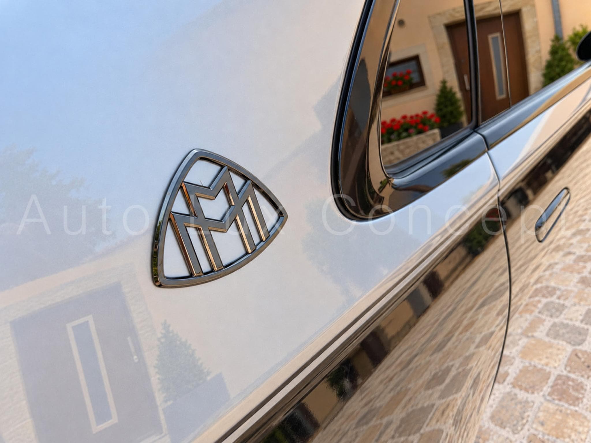 Mercedes S 680 Maybach Maybach 4MATIC Night Series (2023) - Foto 18