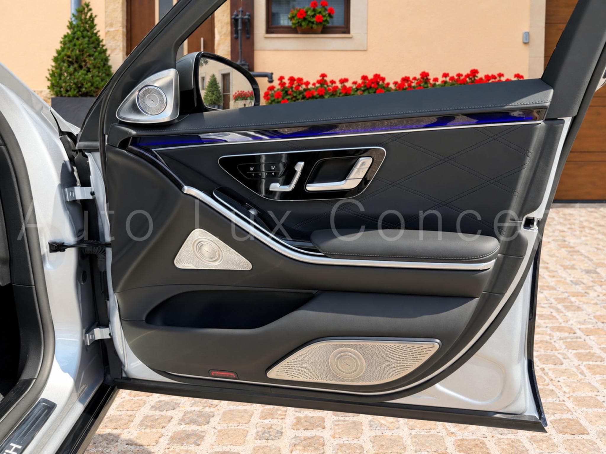 Mercedes S 680 Maybach Maybach 4MATIC Night Series (2023) - Foto 23