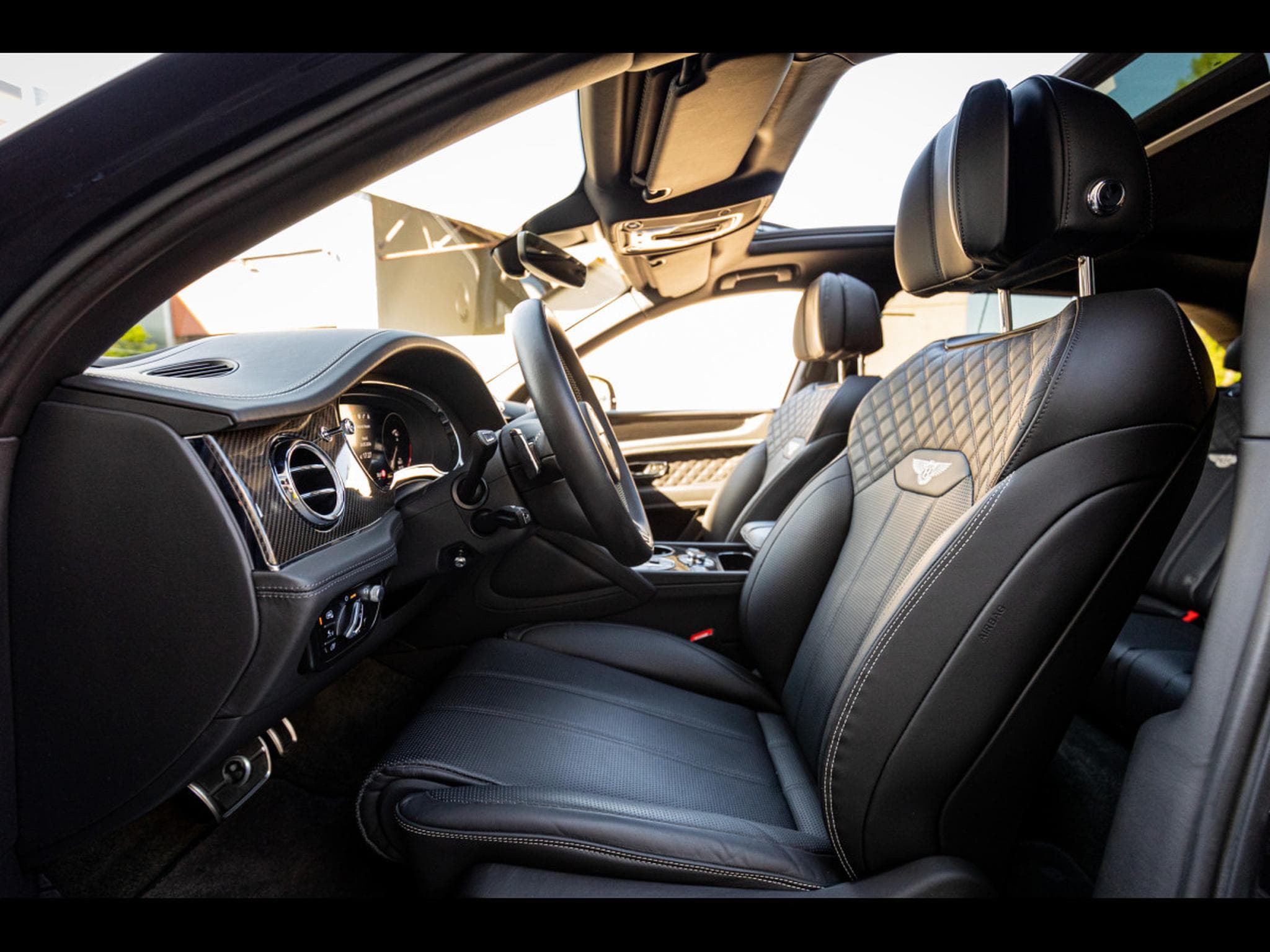 Bentley Bentayga 4.0 V8 (550 CH) - TITANE GREY METALLIC - MULLINER SPECIFICAT (2022) - Foto 11