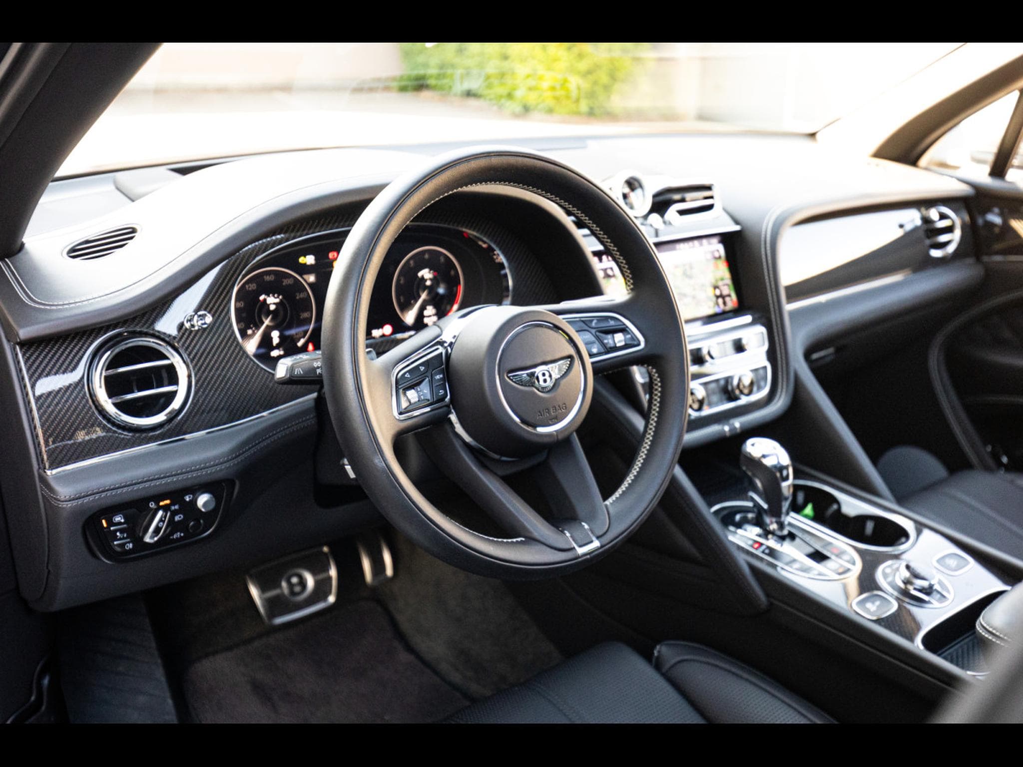 Bentley Bentayga 4.0 V8 (550 CH) - TITANE GREY METALLIC - MULLINER SPECIFICAT (2022) - Foto 10
