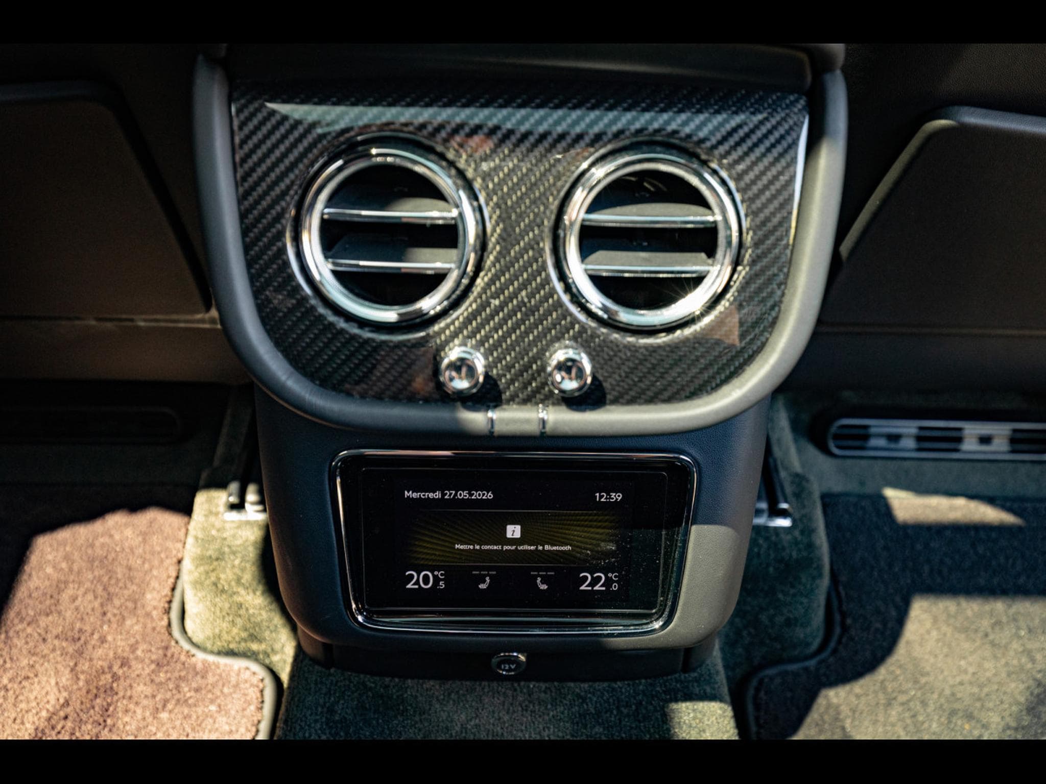 Bentley Bentayga 4.0 V8 (550 CH) - TITANE GREY METALLIC - MULLINER SPECIFICAT (2022) - Foto 16
