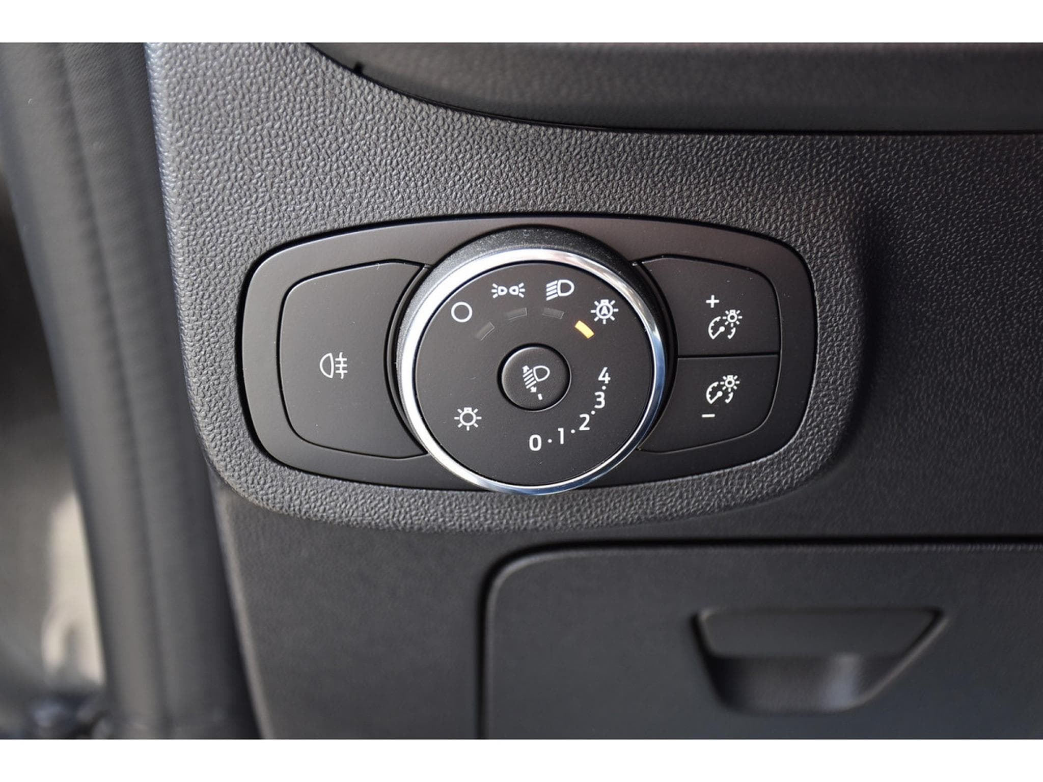Ford Fiesta 1.0 EcoBoost Connected REGUL LED 1° MAIN (2023) - Foto 15