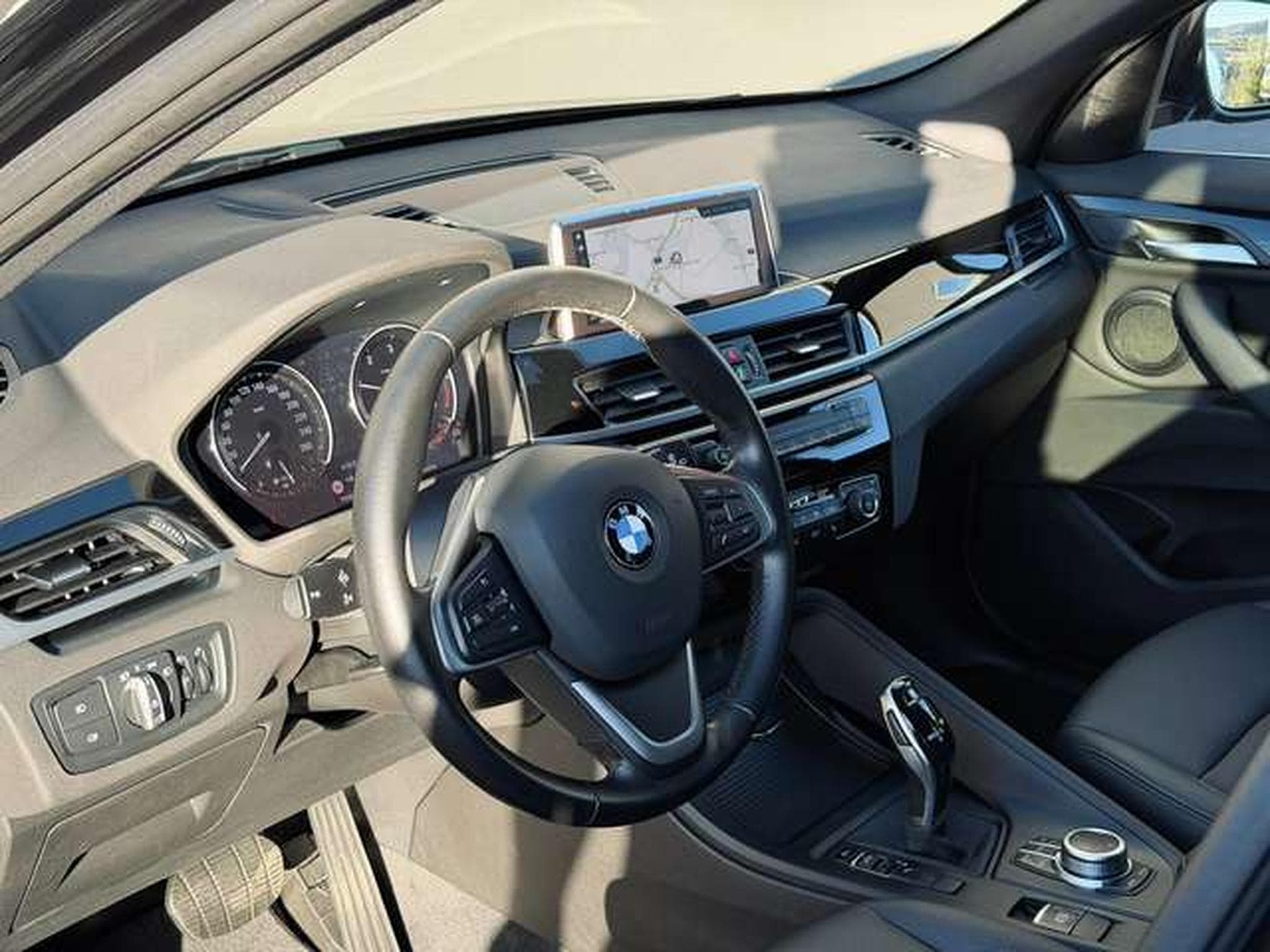 BMW X1 X1 1.5 dA sDrive16 //Révisée Et Garantie 12 Mois✅✅ (2020) - Foto 11