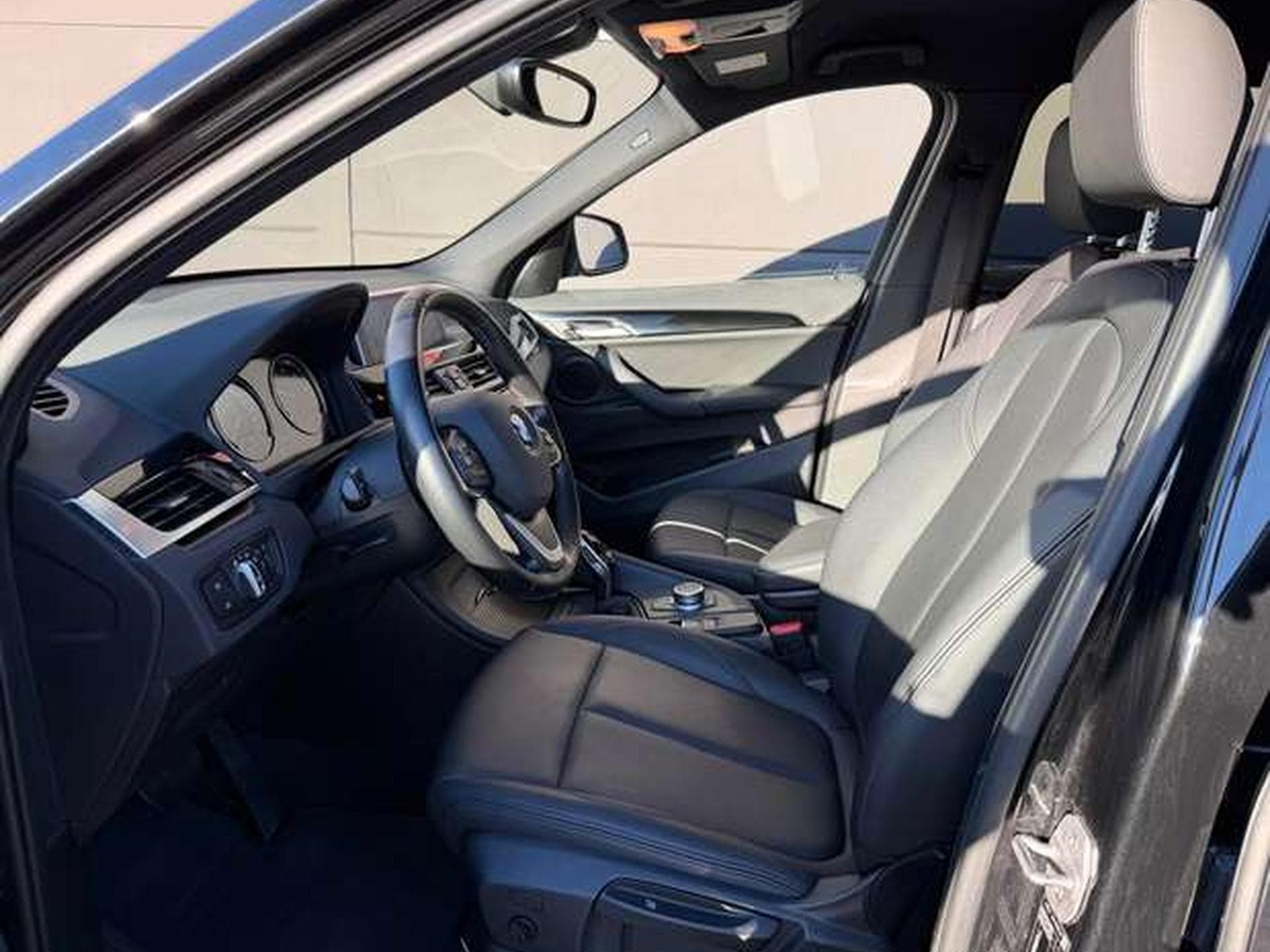 BMW X1 X1 1.5 dA sDrive16 //Révisée Et Garantie 12 Mois✅✅ (2020) - Foto 13