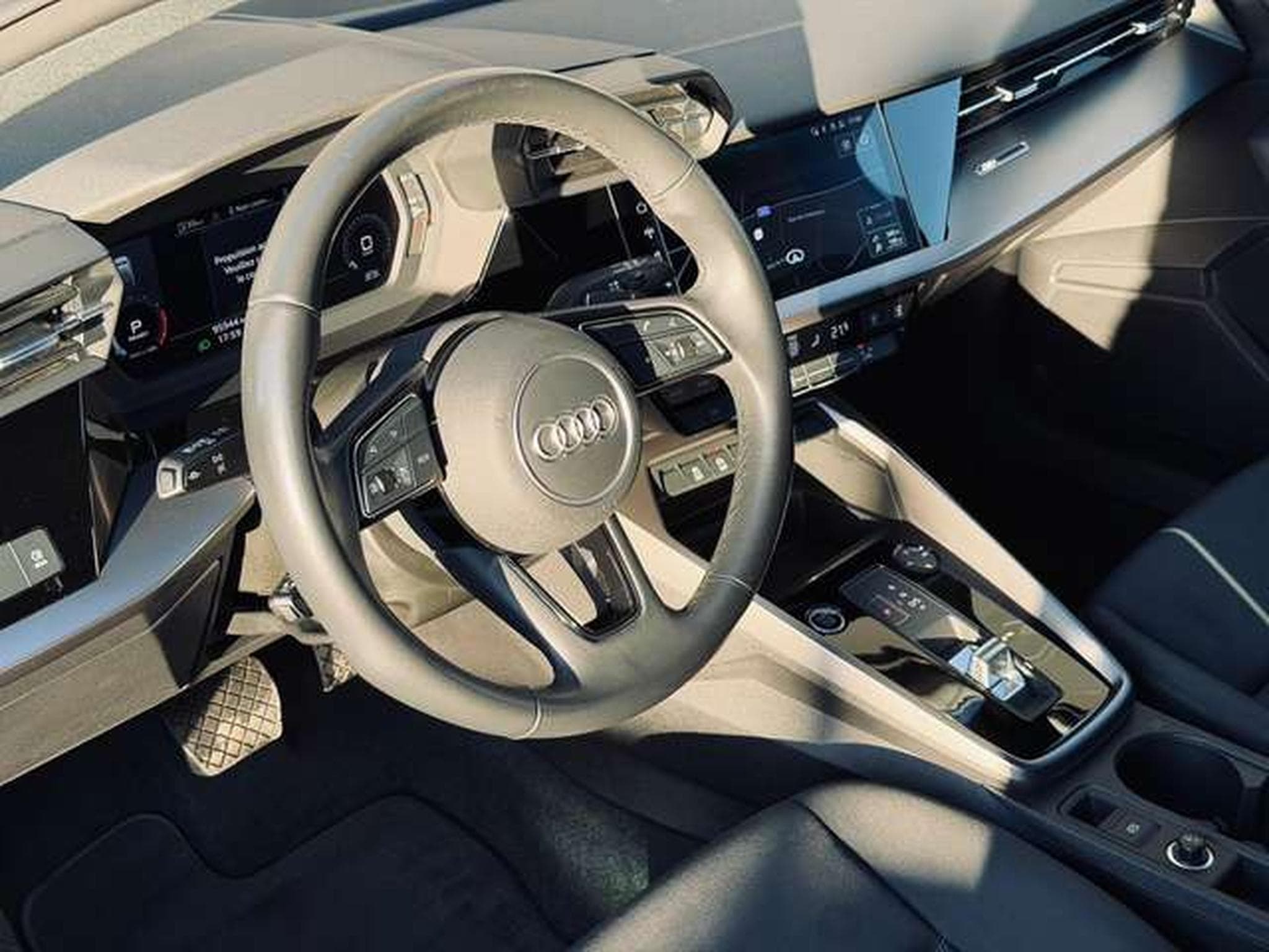 Audi A3 A3 Sportback 35 TFSI Business Edition/Garantie ✅✅✅ (2023) - Foto 11