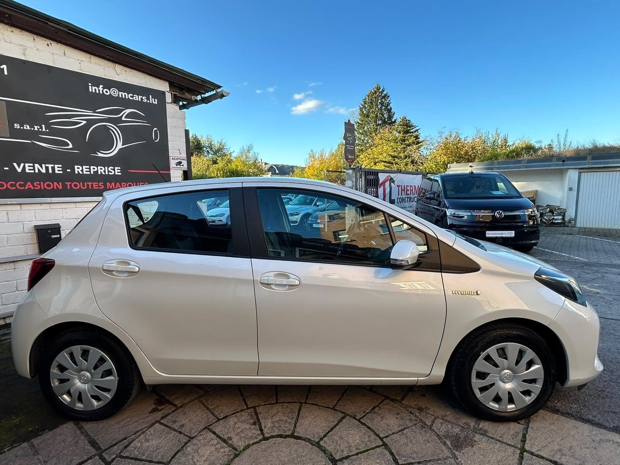 Toyota Yaris 1.5 HYBRID ESSENCE AUTOMATIQUE (2017) - Foto 5