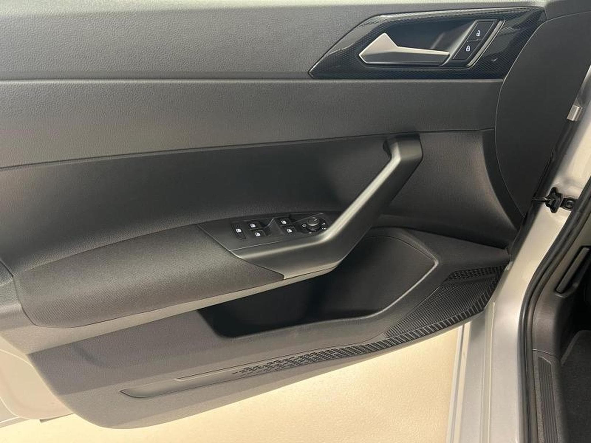 VW Polo Life (2022) - Foto 13