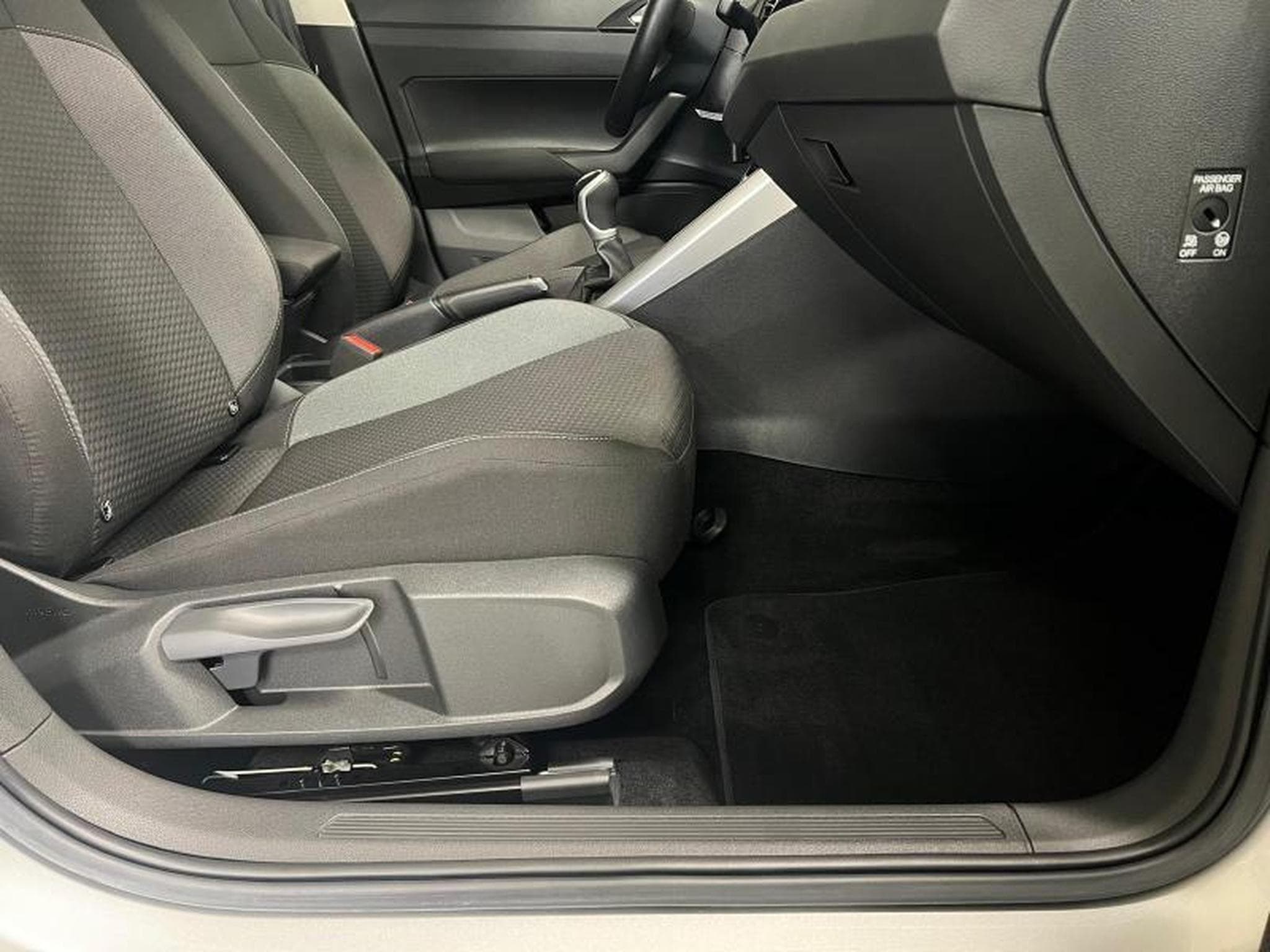 VW Polo Life (2022) - Foto 14