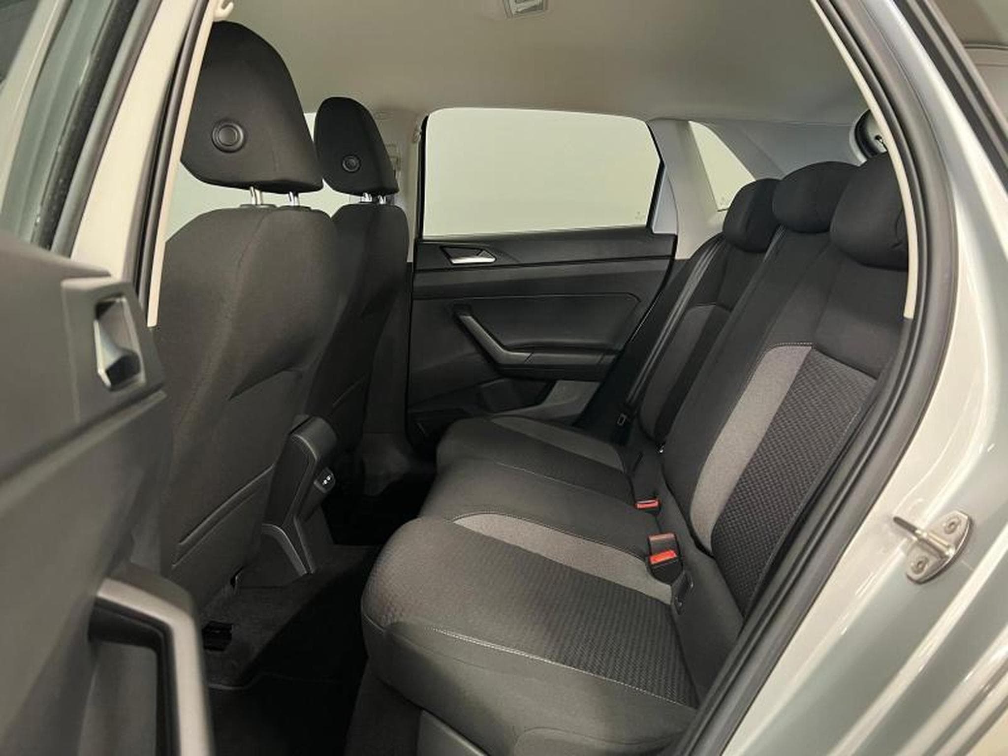 VW Polo Life (2022) - Foto 17