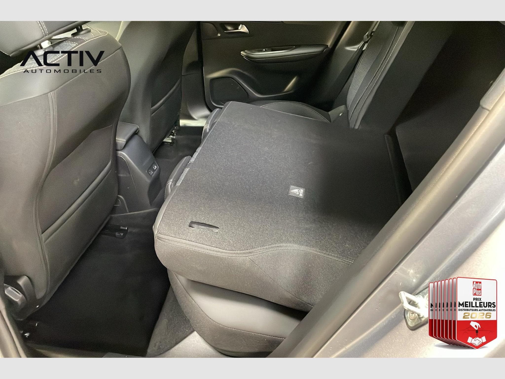 Peugeot 2008 100 S&S BVM6 Allure (2025) - Photo 12