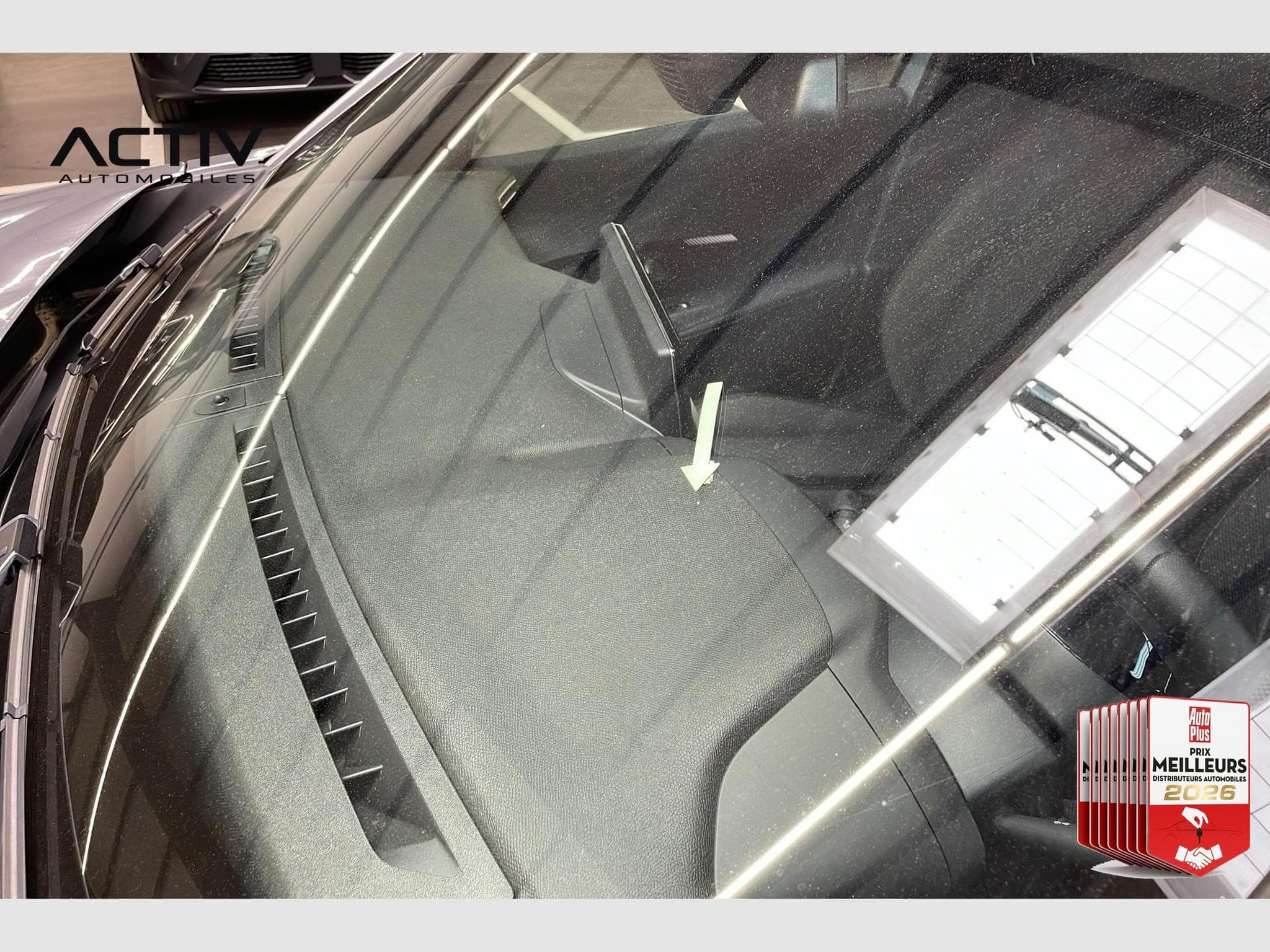 Peugeot 2008 100 S&S BVM6 Allure (2025) - Photo 26