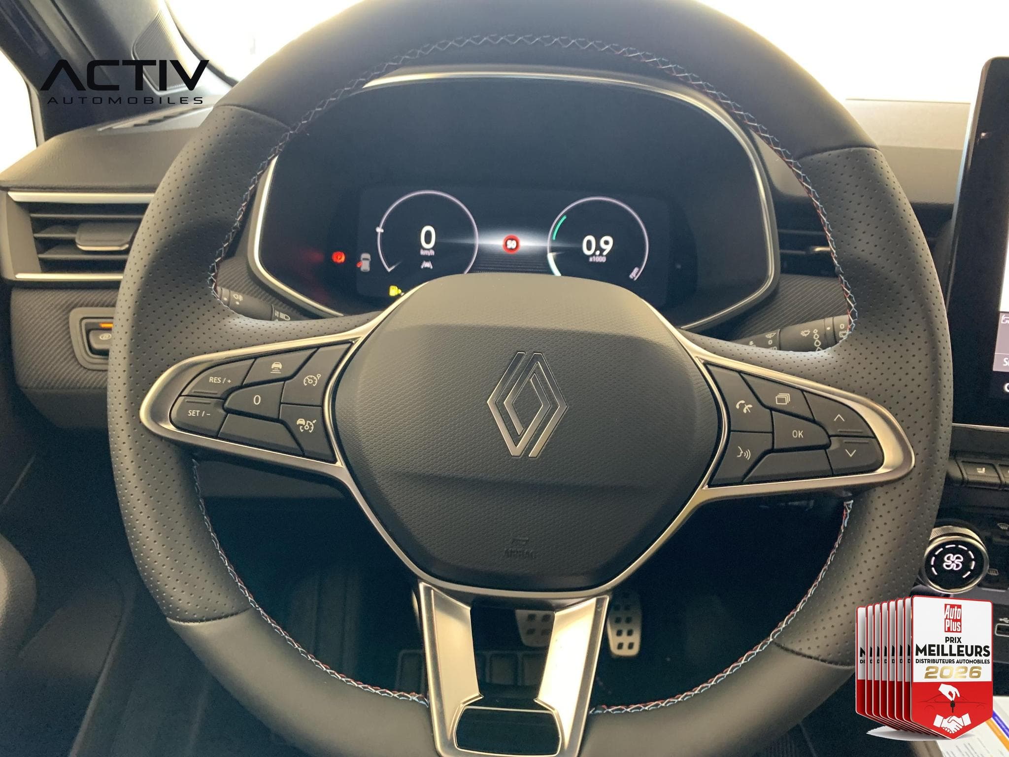 Renault Clio TCE 90 CH GSR2 ESPRIT ALPINE (2025) - Foto 14