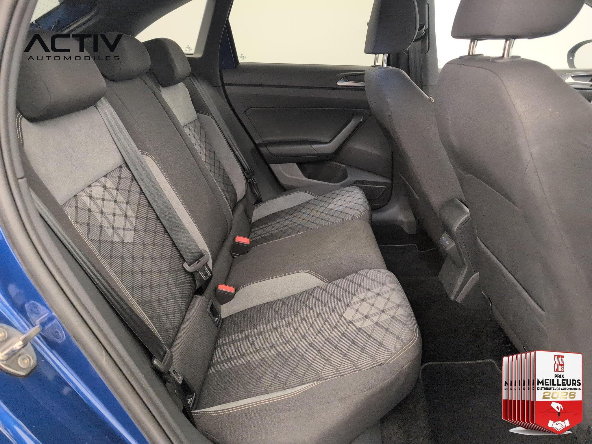 VW Taigo 1.0 TSI 116 BVM6 R-LINE (2025) - Foto 10